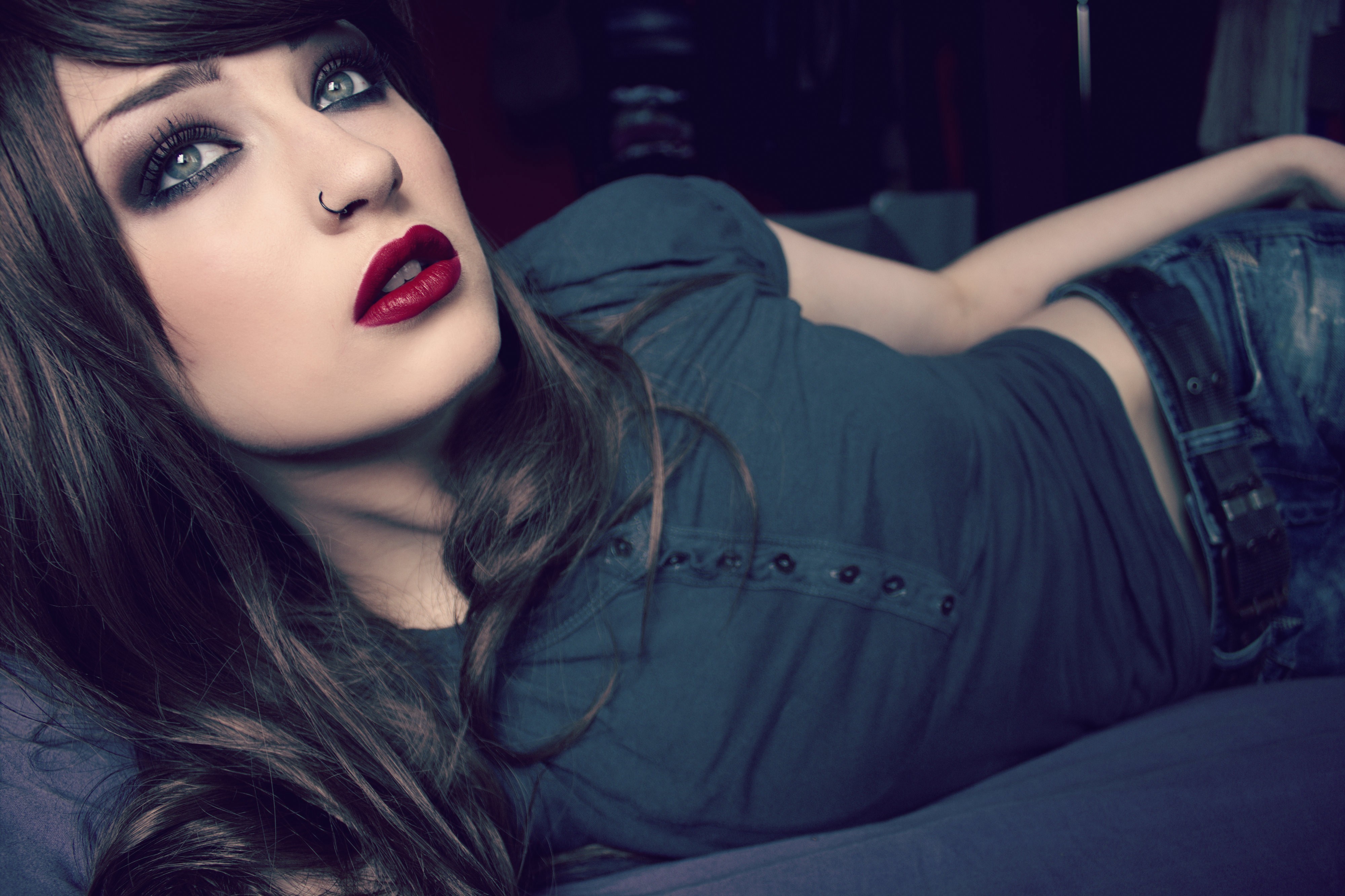 People 4000x2664 Niky Von Macabre women model women indoors lying on side face closeup portrait nose ring parted lips red lipstick pale looking up brunette Fetish Model