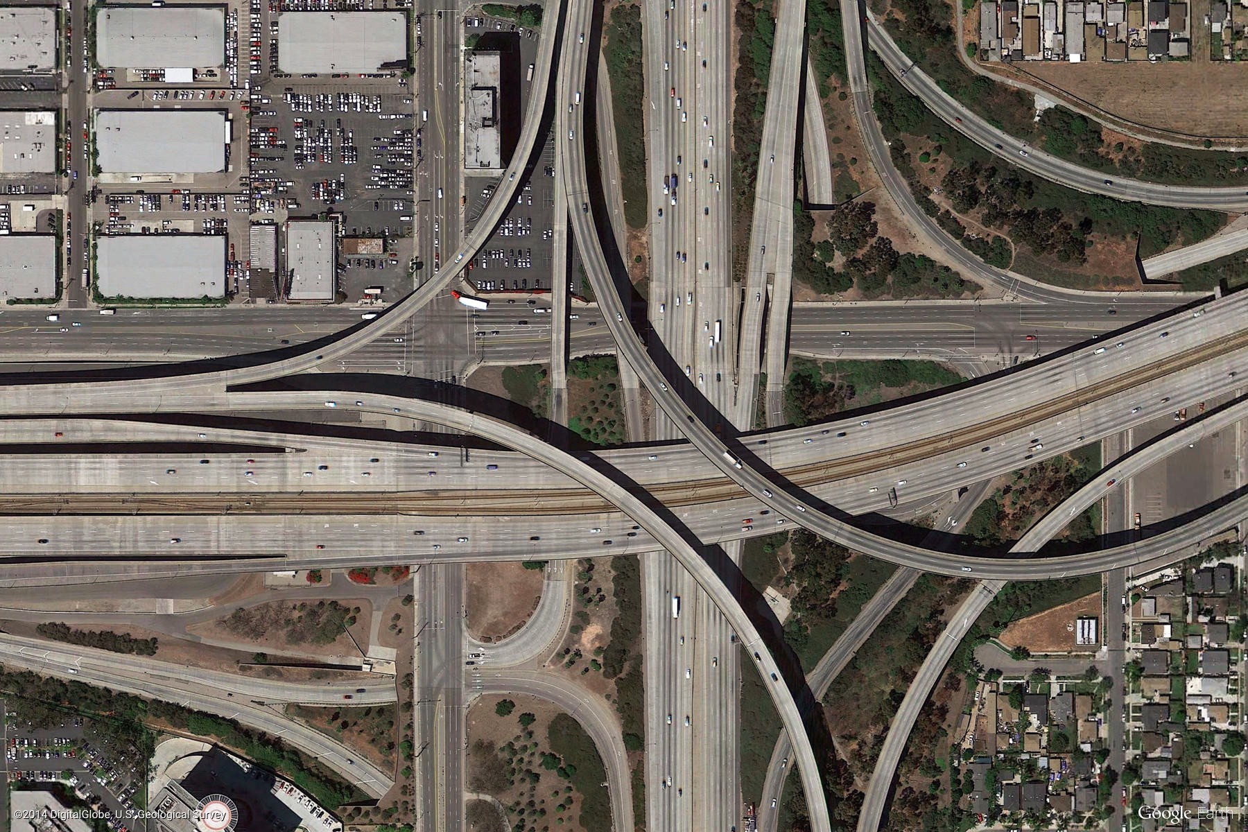 General 1800x1200 Freeway aerial view 2014 (Year)