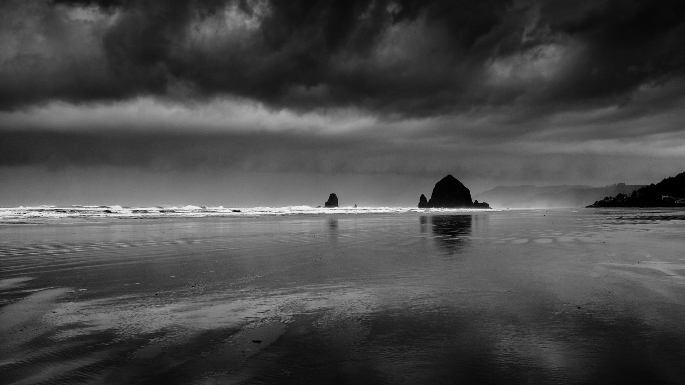 General 1365x768 monochrome landscape beach photography nature clouds sea outdoors sand