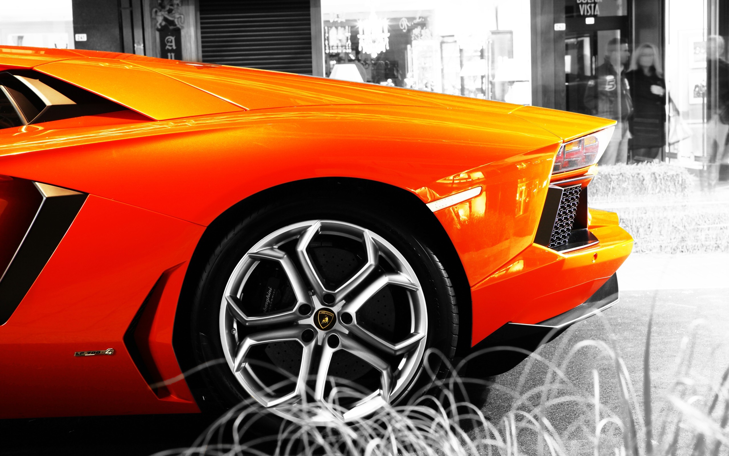 General 2560x1600 selective coloring car Lamborghini orange cars supercars vehicle italian cars Volkswagen Group