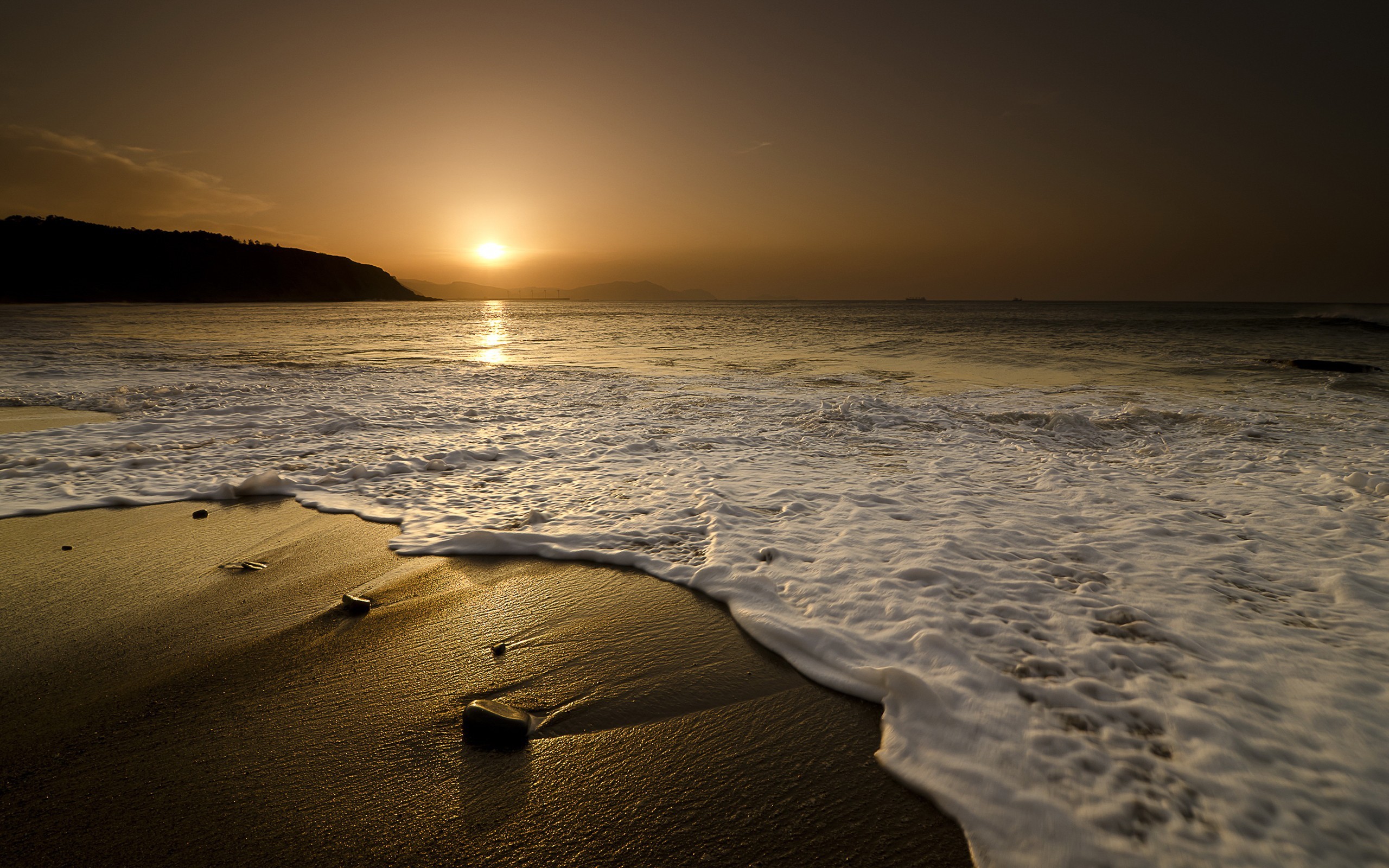 General 2560x1600 beach sea sand sunlight silhouette landscape nature Sun