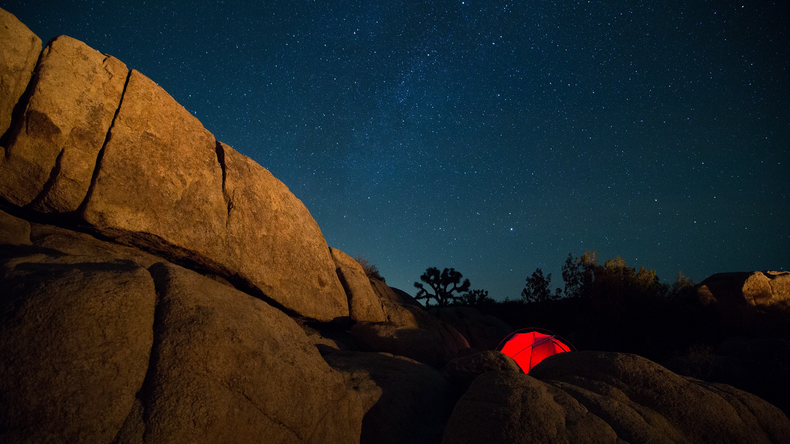 General 2560x1440 nature stars landscape sky night tent rocks low light