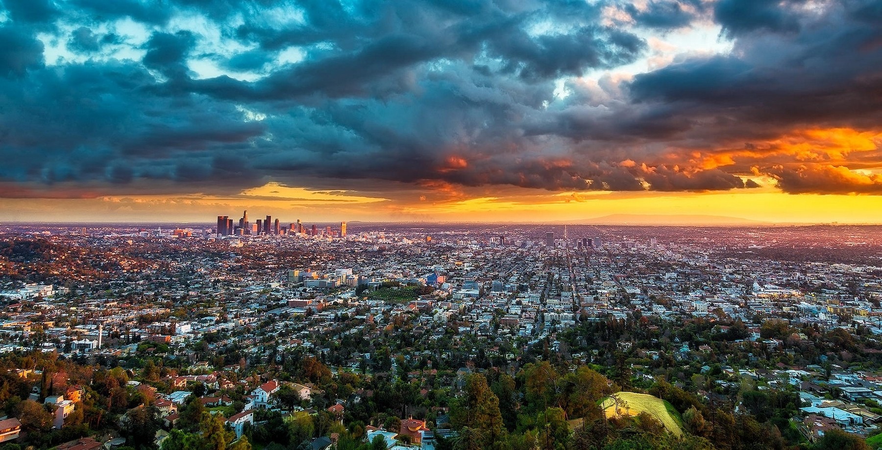 General 1800x920 Los Angeles cityscape panorama skyscraper sunset clouds California USA