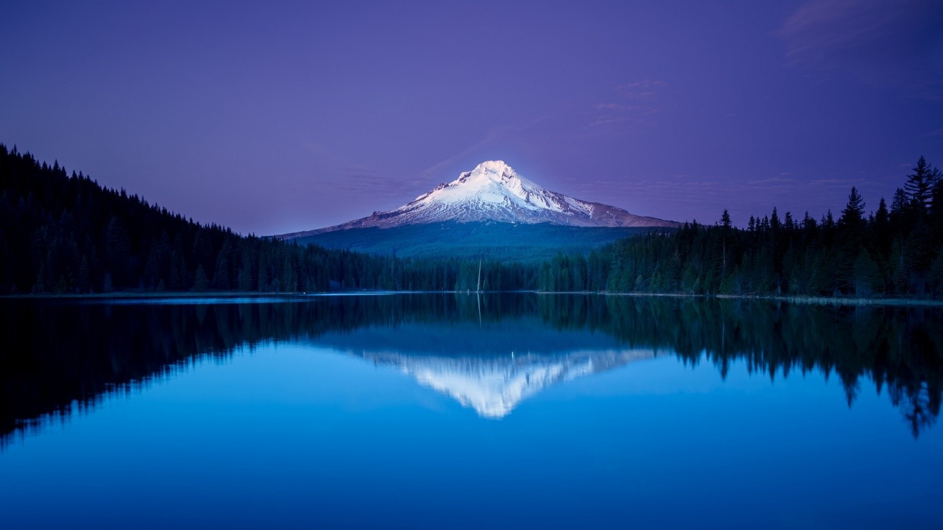 General 1366x768 landscape mountains snow water lake nature Oregon USA reflection calm waters snowy peak snowy mountain sky