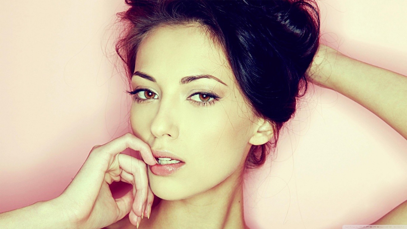 People 1366x768 women Anna Sbitnaya closeup face brunette hazel eyes sensual gaze