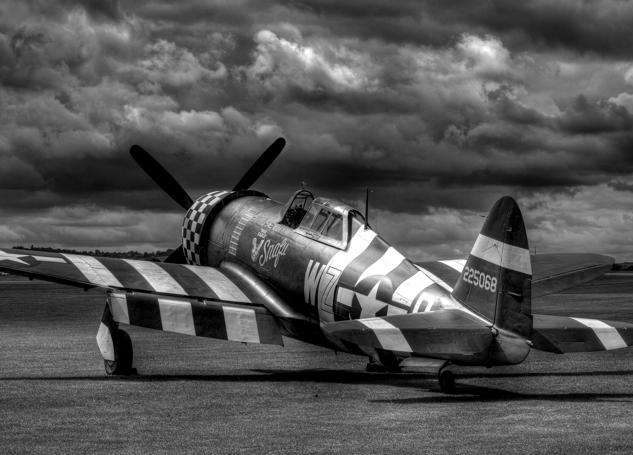 General 2048x1472 aircraft military Republic P-47 Thunderbolt vehicle monochrome numbers military aircraft American aircraft