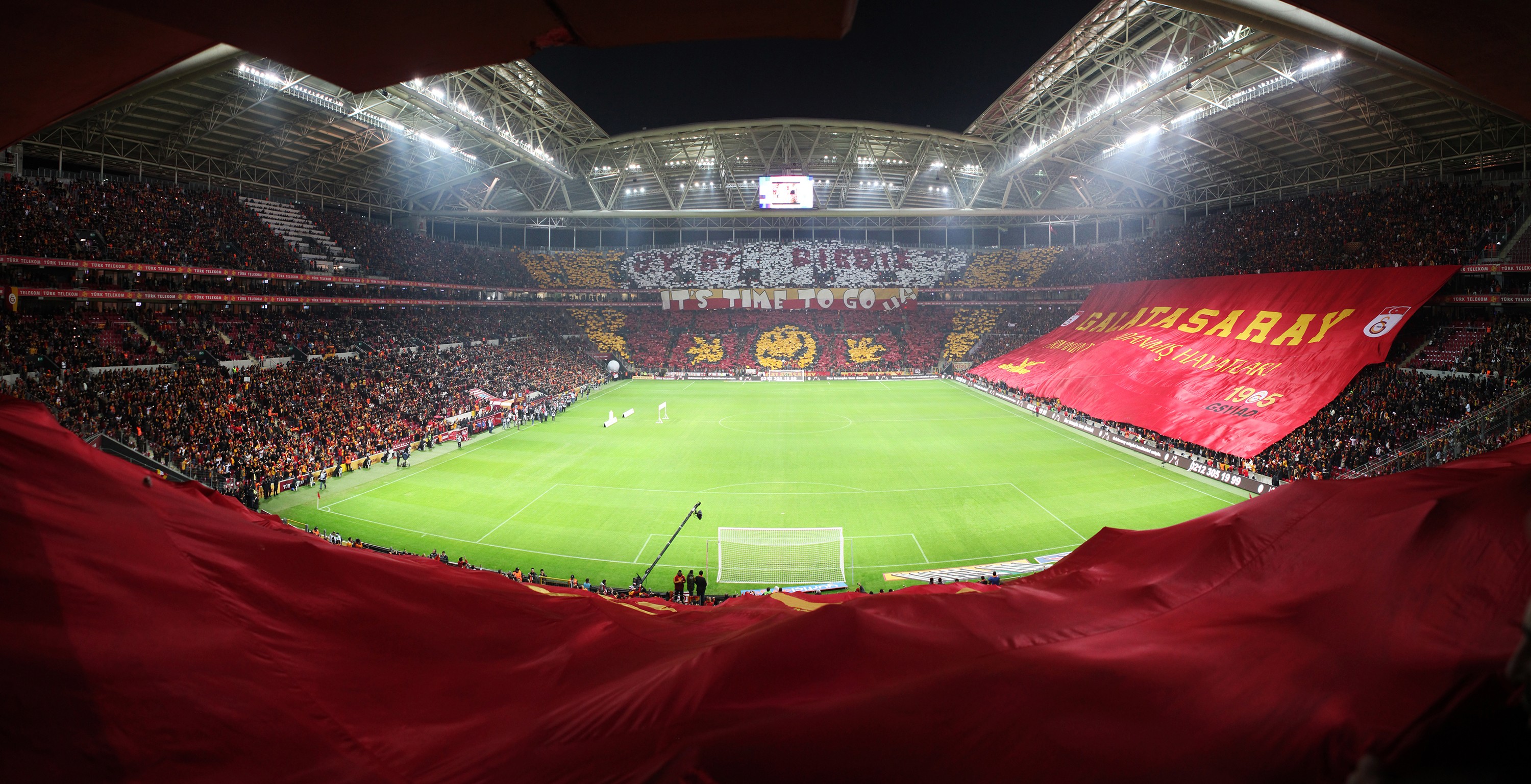 General 3000x1537 Galatasaray S.K. soccer pitches soccer fans yellow red sport stadium