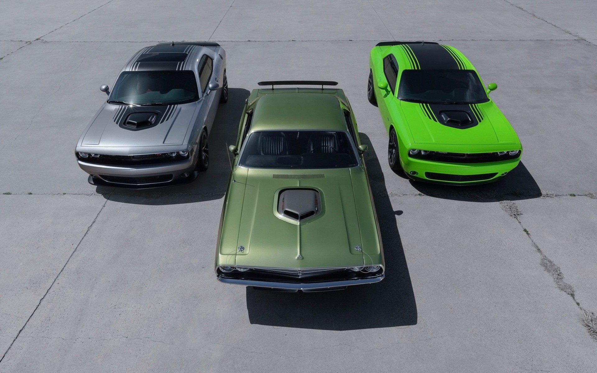 General 1920x1200 Dodge Challenger Dodge car green cars silver cars vehicle muscle cars American cars Stellantis