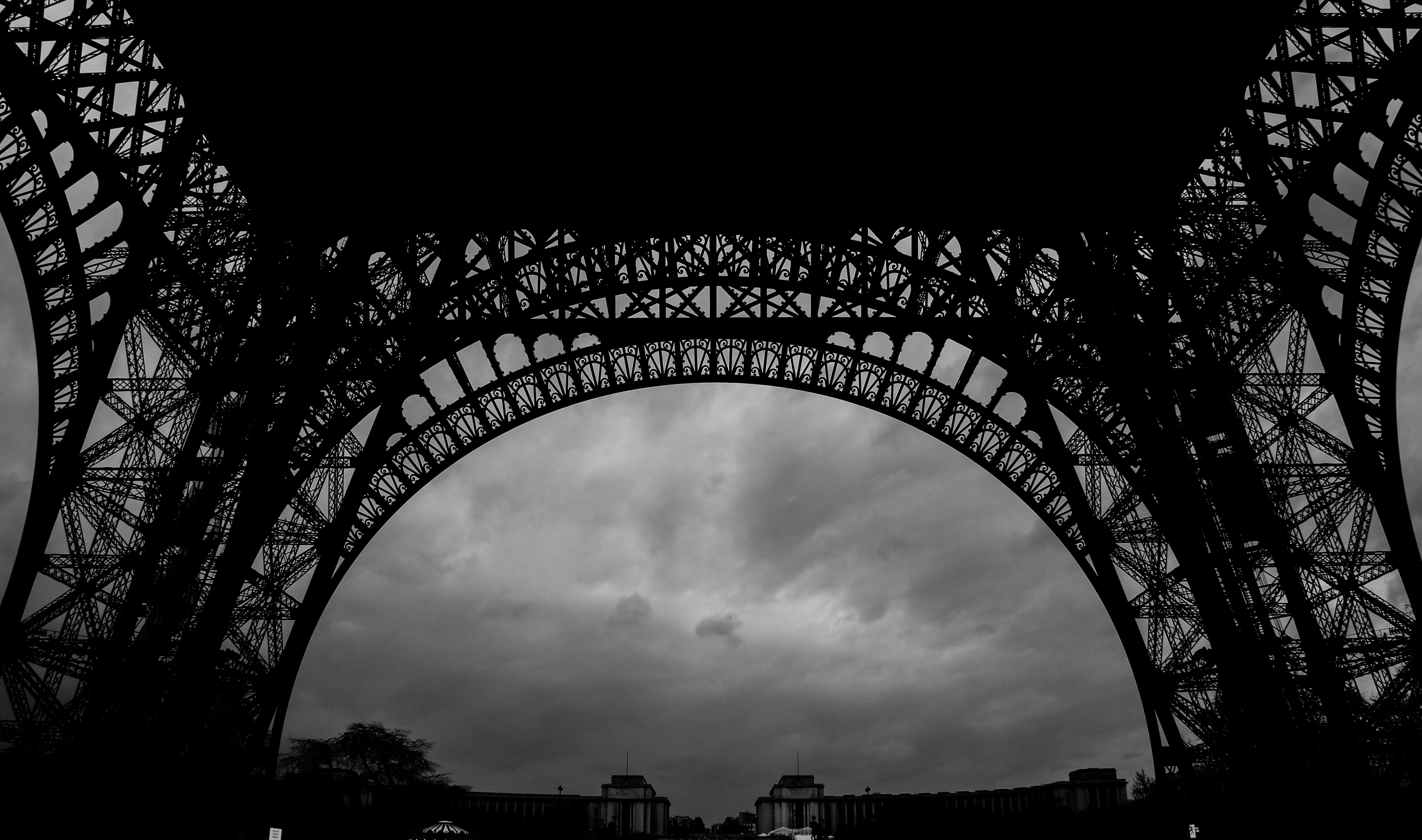 General 4748x2804 nature Eiffel Tower monochrome dark architecture France Paris landmark