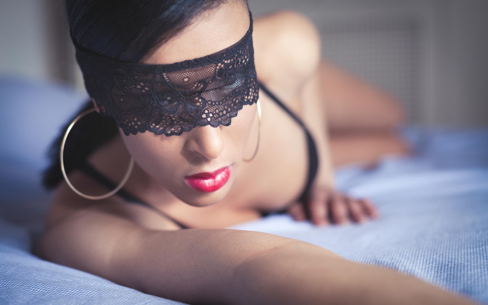 People 1920x1200 women lace lingerie blindfold model red lipstick lipstick lying down women indoors hoop earrings