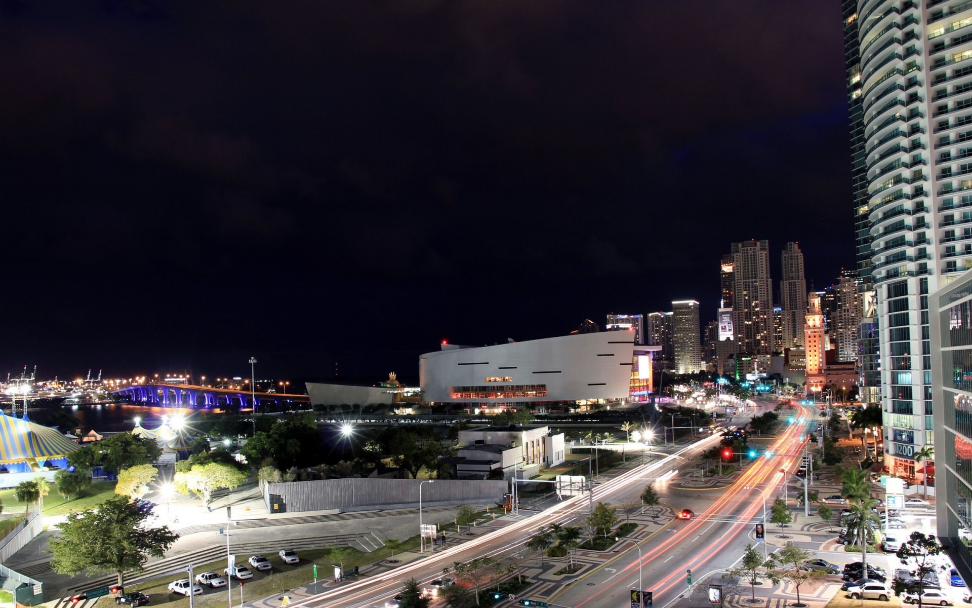 General 1920x1200 cityscape building road lights long exposure Miami USA