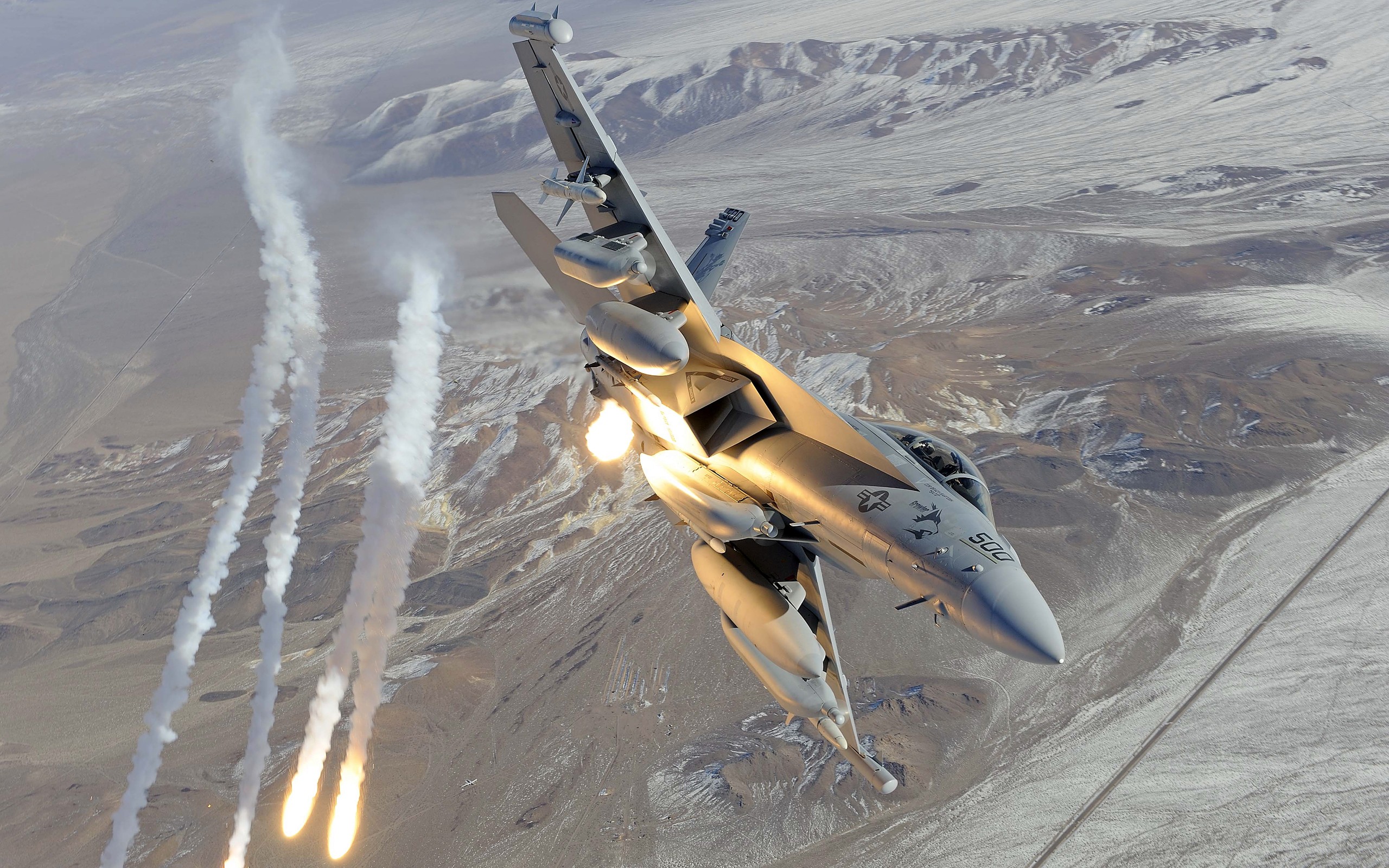 General 2560x1600 McDonnell Douglas F/A-18 Hornet military aircraft vehicle military vehicle flares American aircraft Boeing McDonnell Douglas flying military aircraft sky Boeing EA-18G Growler US Air Force landscape