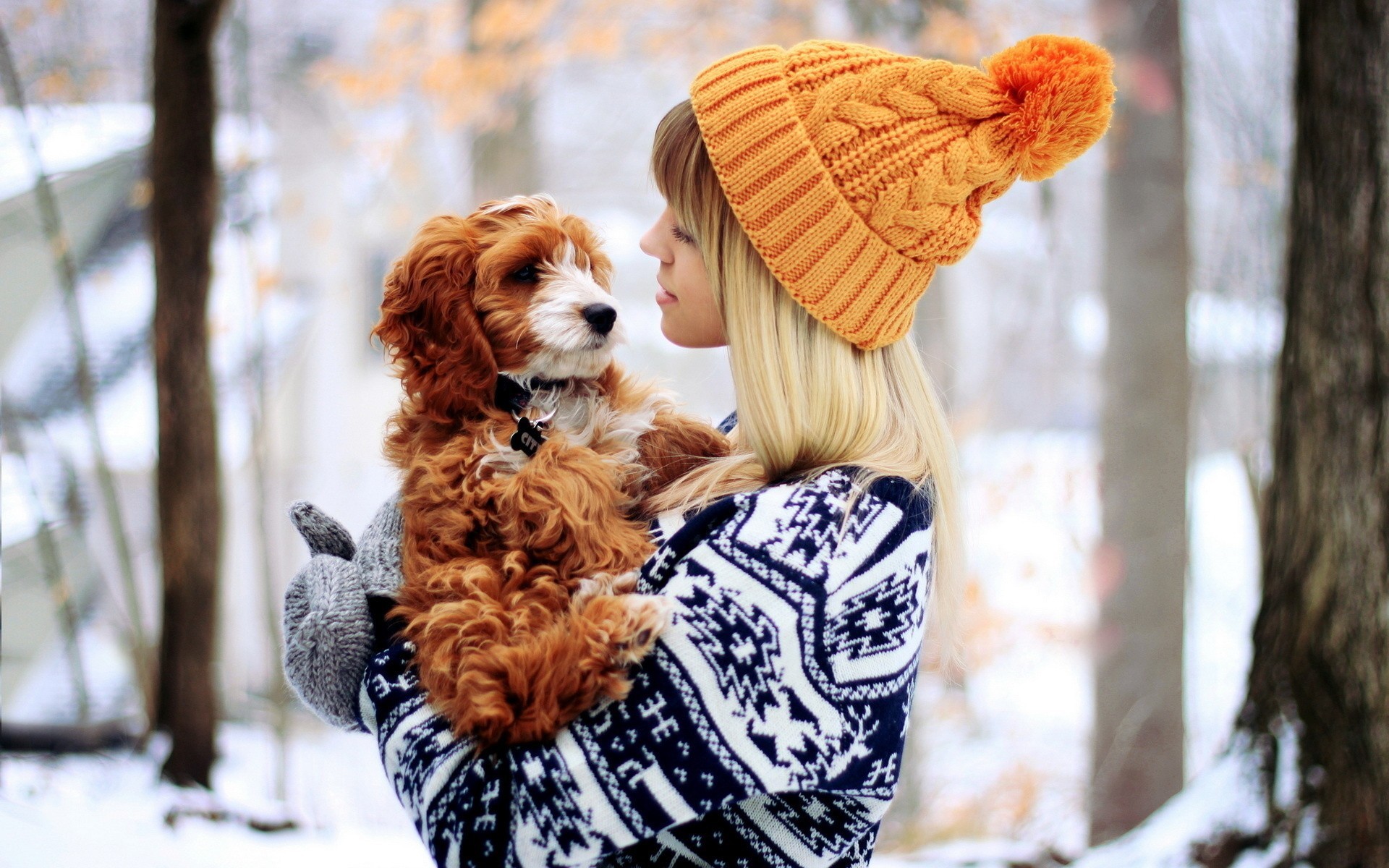 People 1920x1200 women model women outdoors women with dogs dog animals mammals wool cap hat women with hats blonde winter cold long hair gloves sweater
