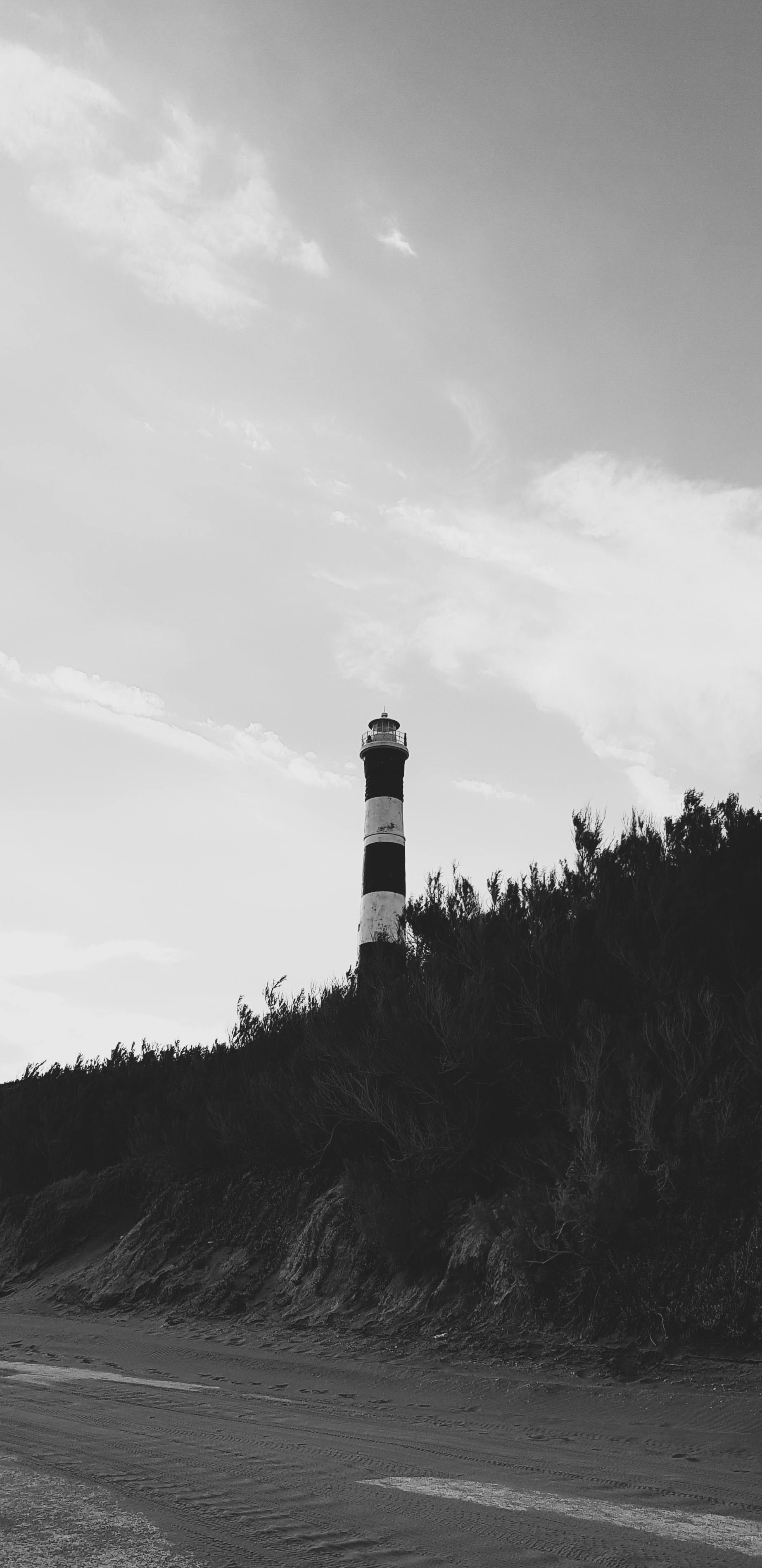 General 1845x3794 beach lighthouse landscape