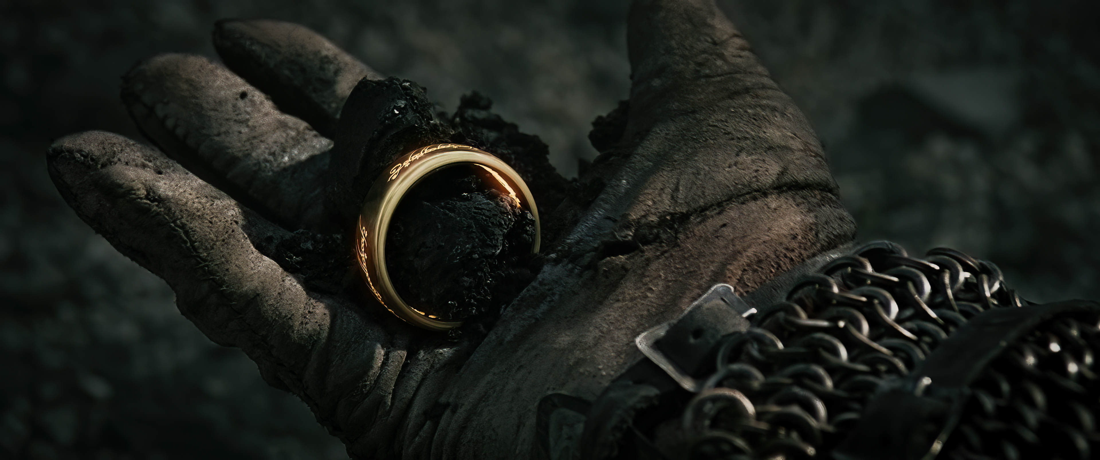 General 3840x1608 The Lord of the Rings: The Fellowship of the Ring The One Ring The War of the Last Alliance Siege of Barad-dûr Isildur Mordor Middle-Earth Topaz DeNoise AI J. R. R. Tolkien Peter Jackson movies hands gloves rings king armor closeup