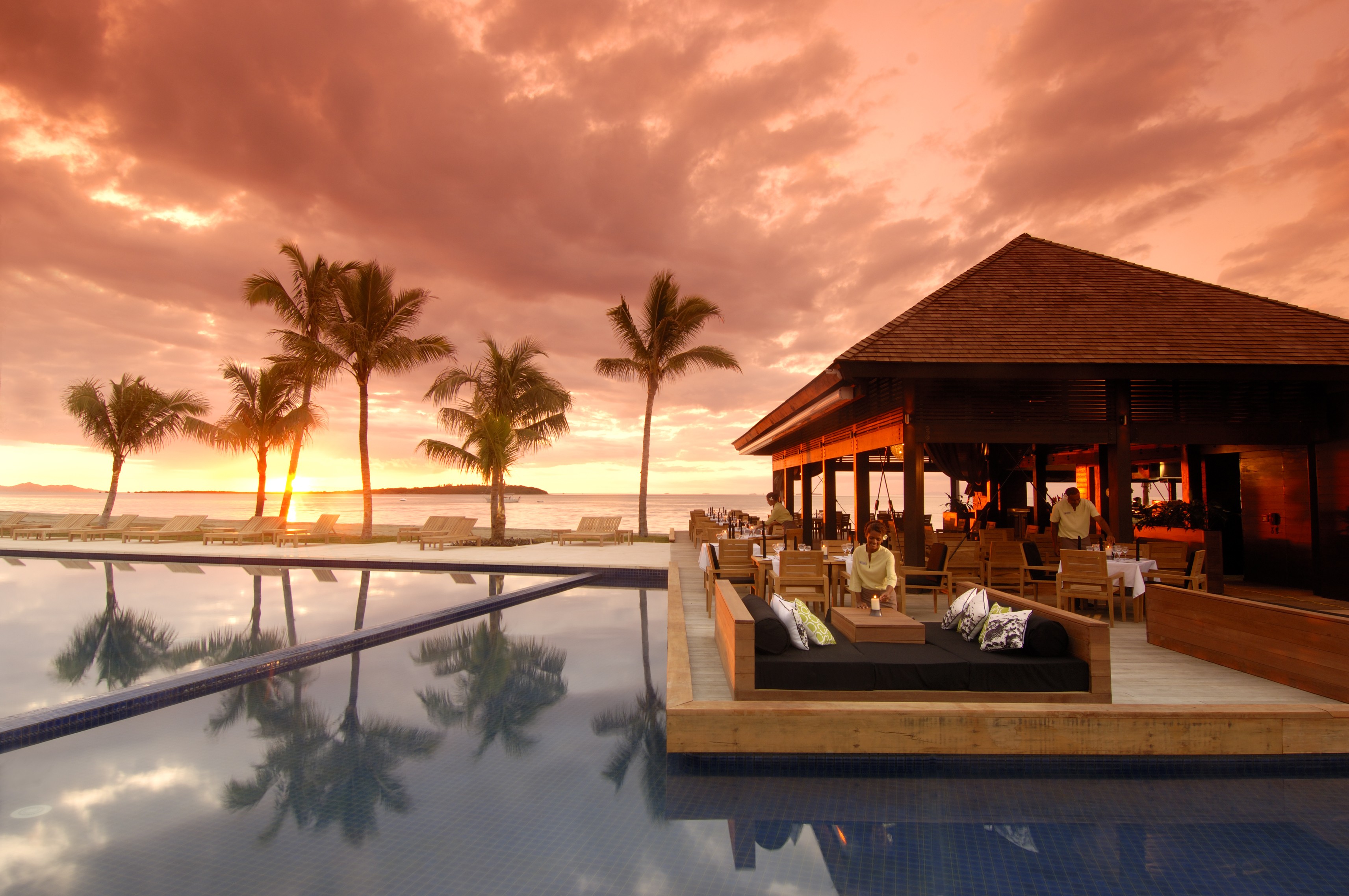 General 3425x2275 palm trees swimming pool resort sunset restaurant sea reflection sky sunlight