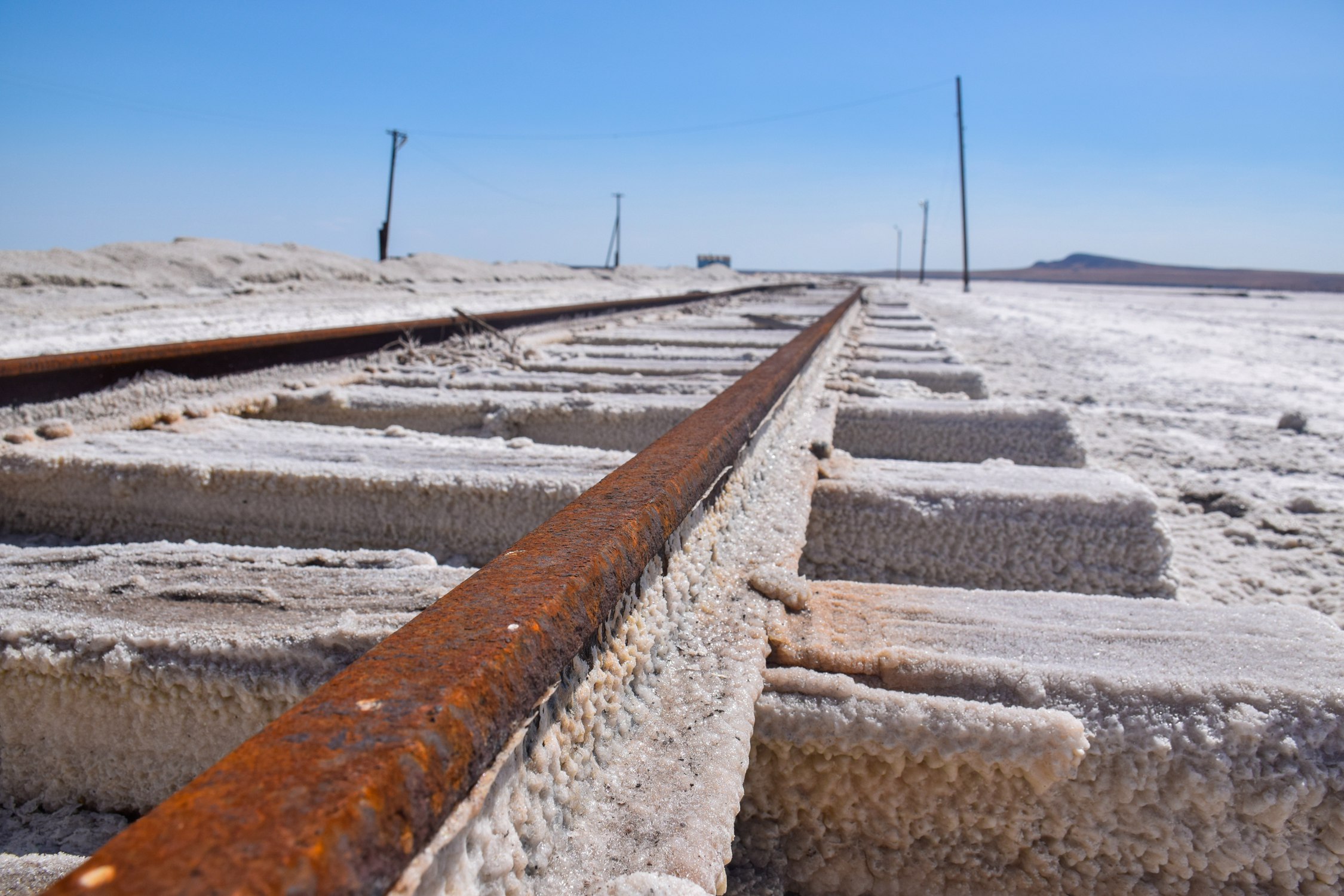 General 2250x1500 railway salt desert
