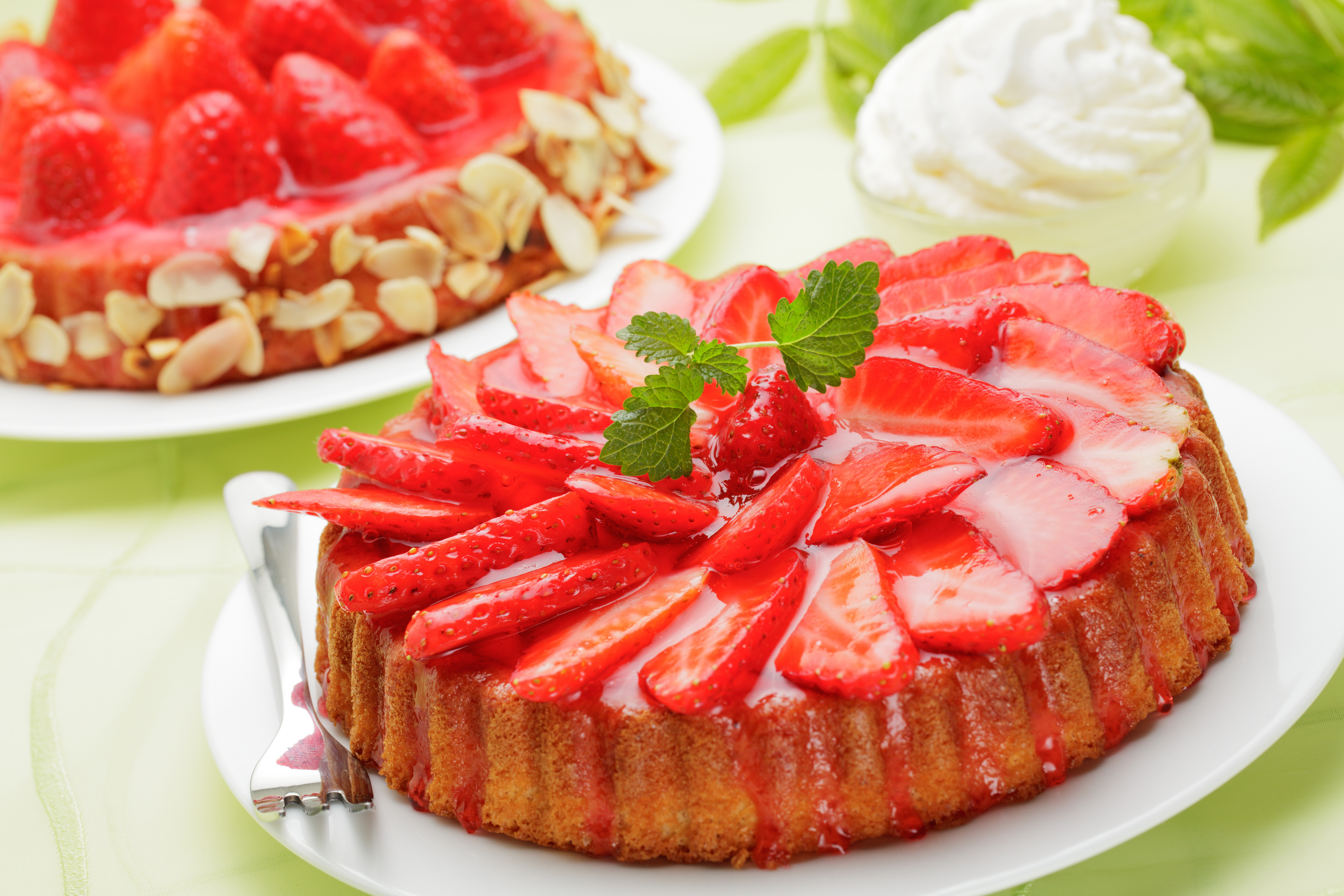 General 5616x3744 food strawberries pies dessert closeup