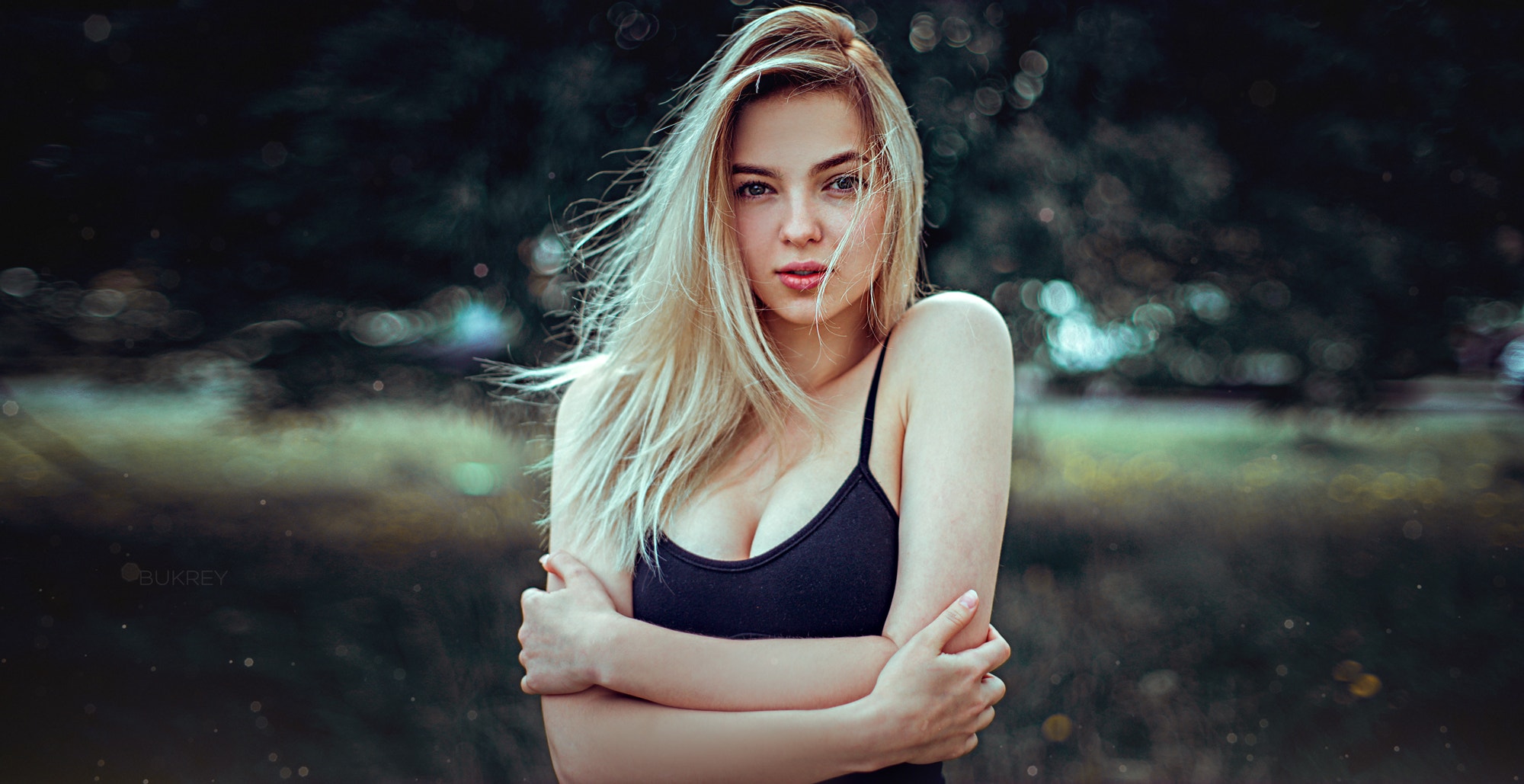 People 2000x1029 women blonde face no bra women outdoors dark eyes tank top cleavage bokeh pale portrait Kirill Bukrey
