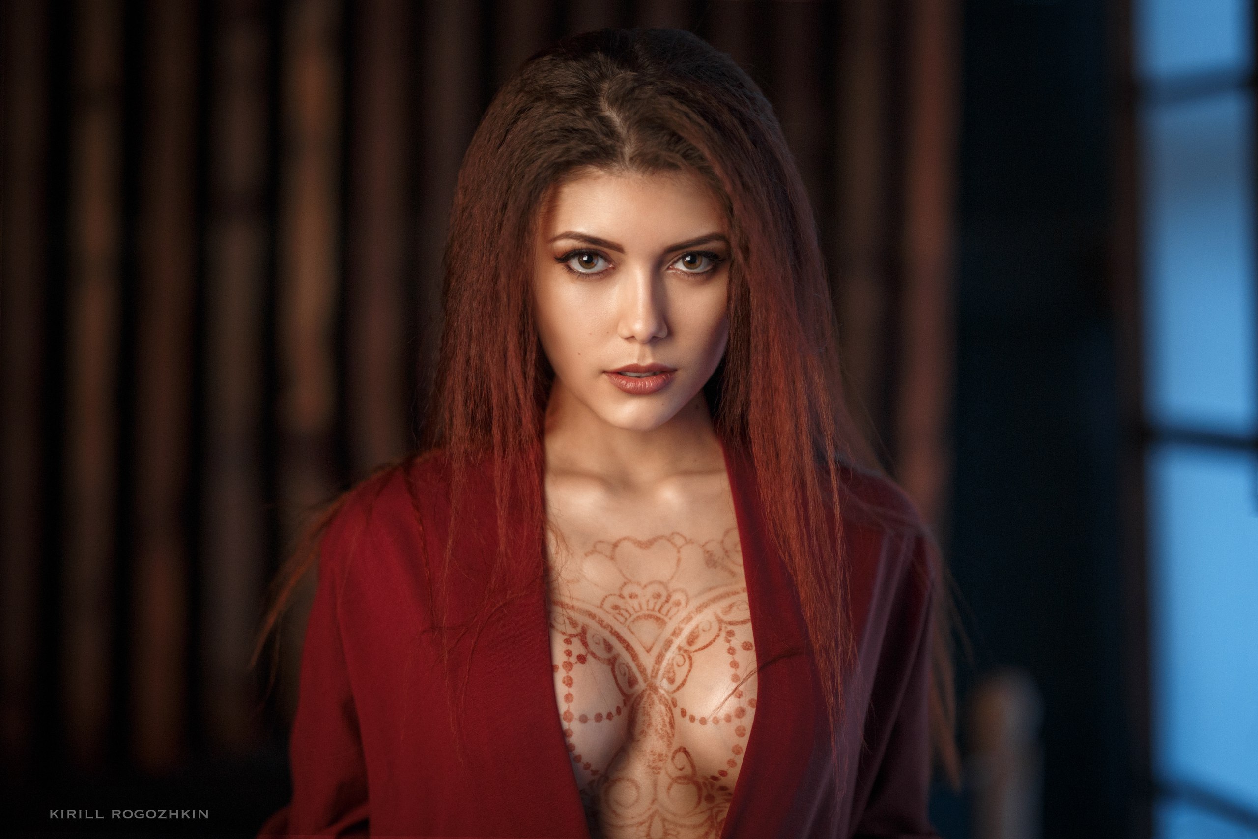 People 2560x1707 women portrait face dyed hair depth of field cleavage boobs Stina Steel henna Kirill Rogozhkin watermarked