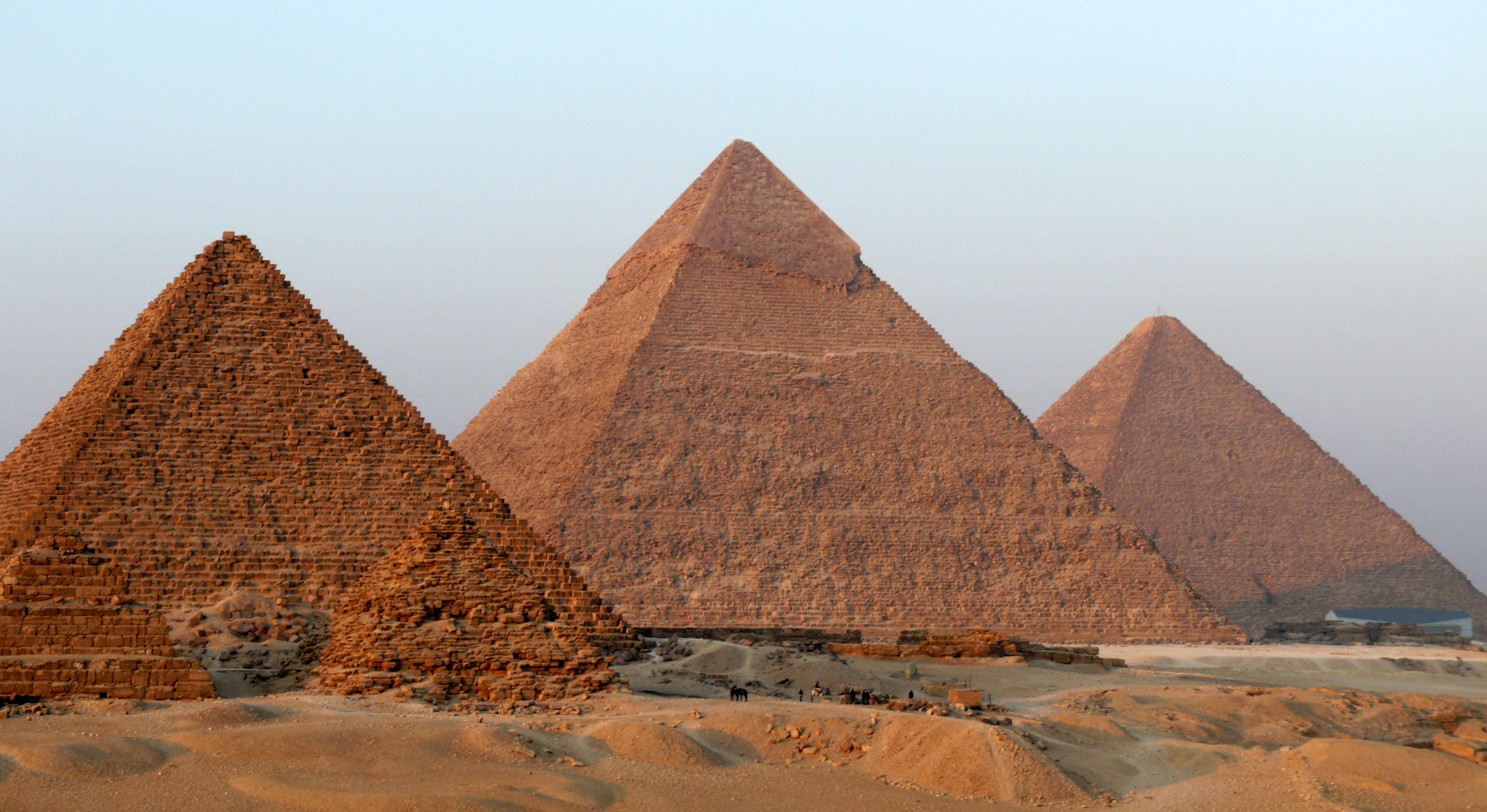 General 3552x1940 Pyramids of Giza Egypt history pyramid ancient landmark World Heritage Site Africa