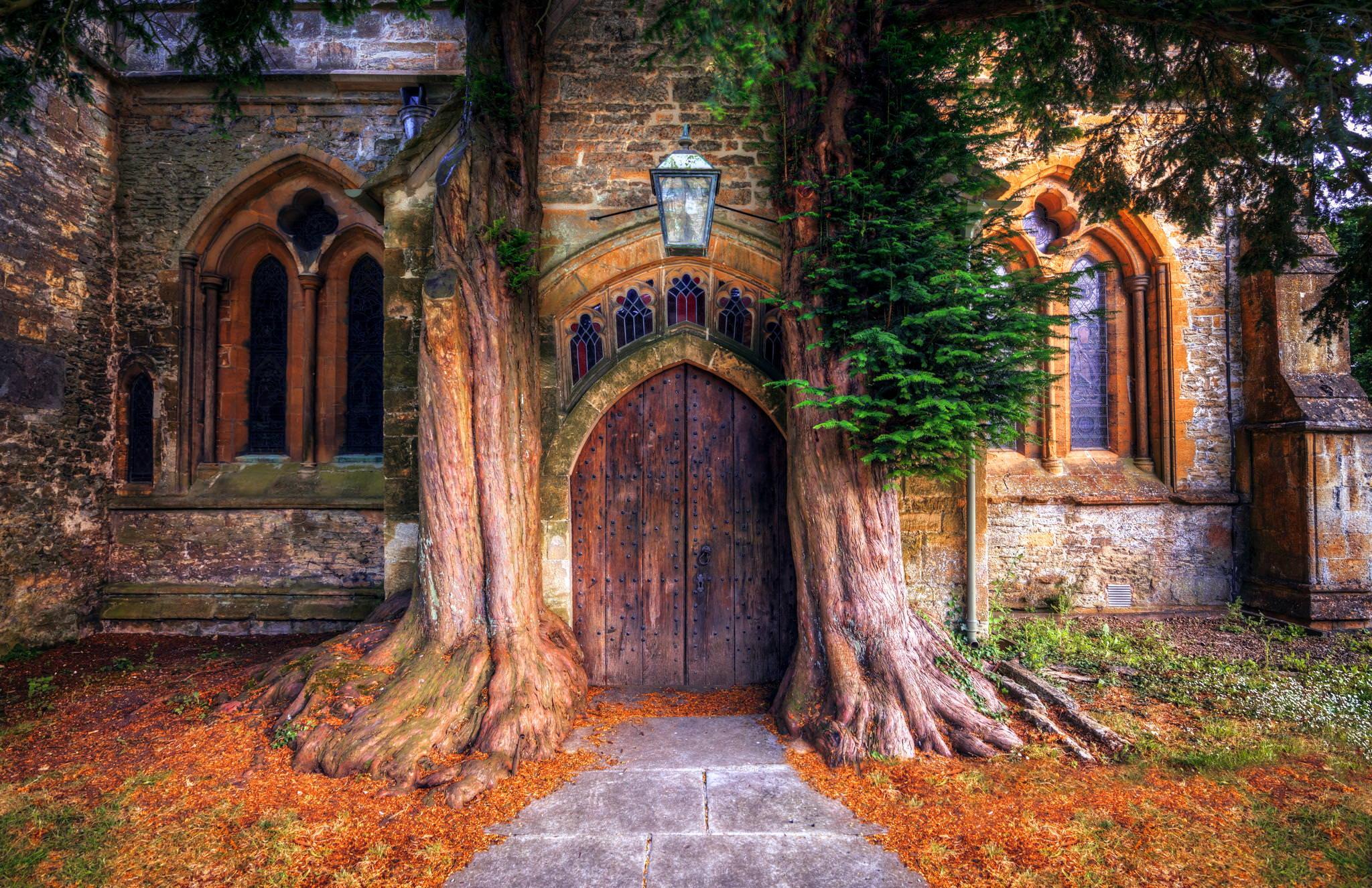General 2048x1325 architecture Costwolds village England UK trees church door old building HDR arch window