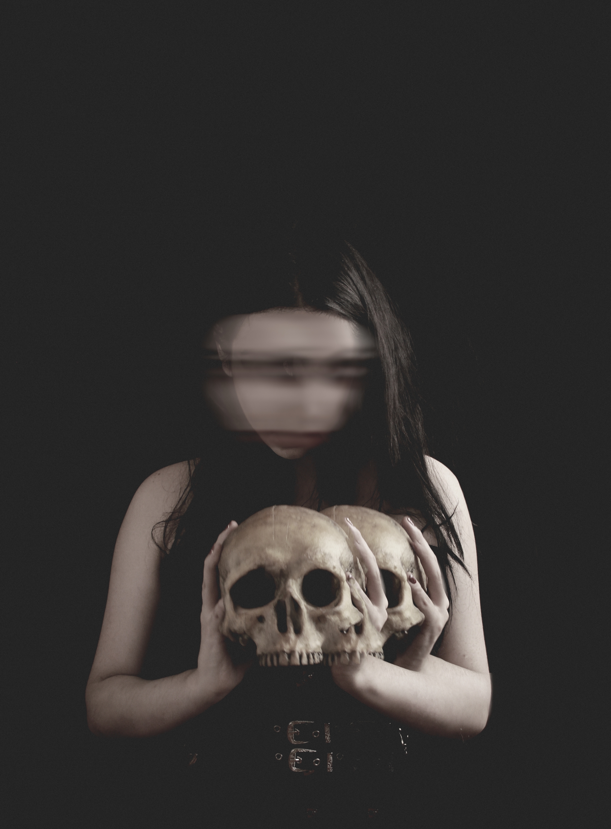 People 2000x2711 gothic women motion blur skull goths frontal view