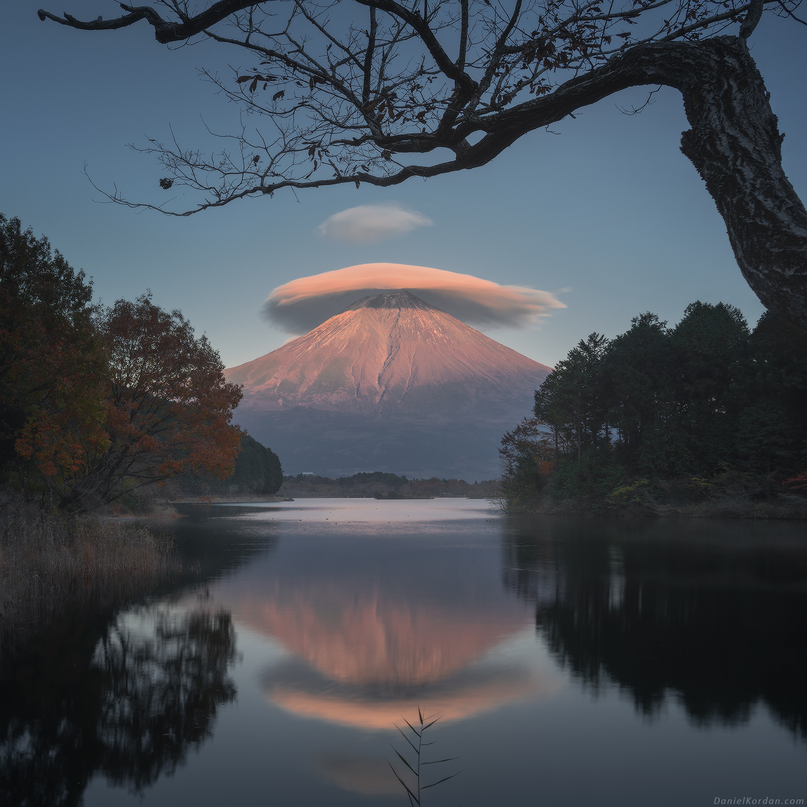 General 1600x1600 Daniel Kordan landscape sky clouds mountains reflection water nature trees Japan Mount Fuji