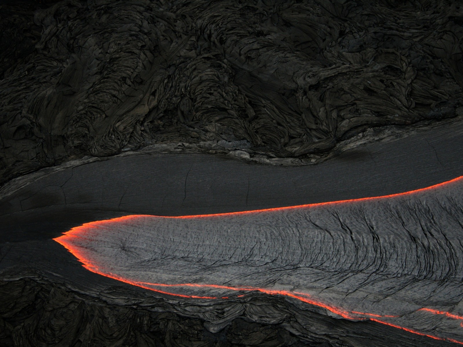 General 1600x1200 nature lava burning rocks