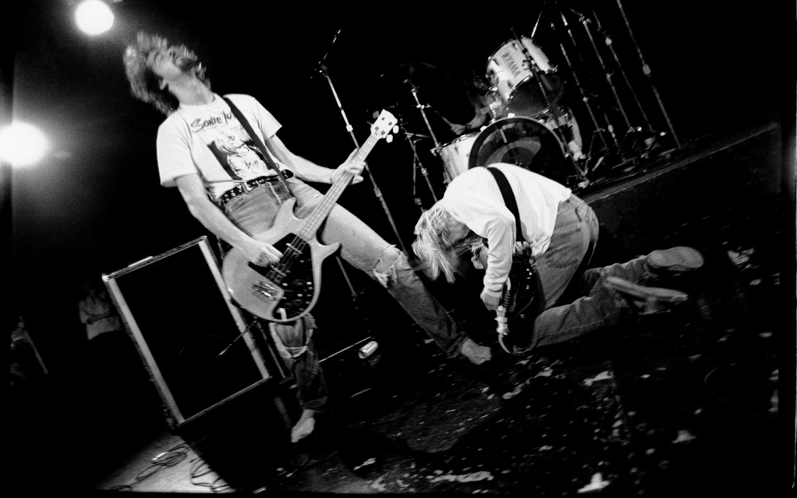 General 2560x1600 Nirvana Krist Novoselic Kurt Cobain Dave Grohl music men guitar musical instrument band musician