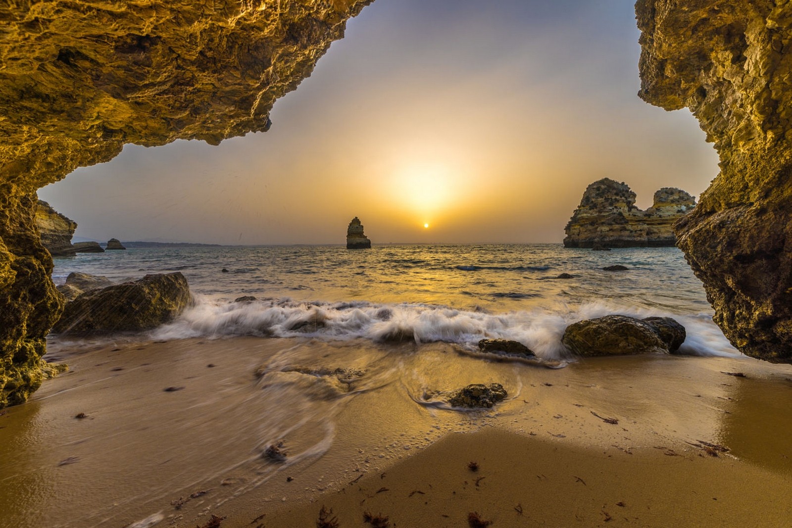 General 1600x1067 nature landscape cave beach rocks sea sand horizon Portugal sunlight