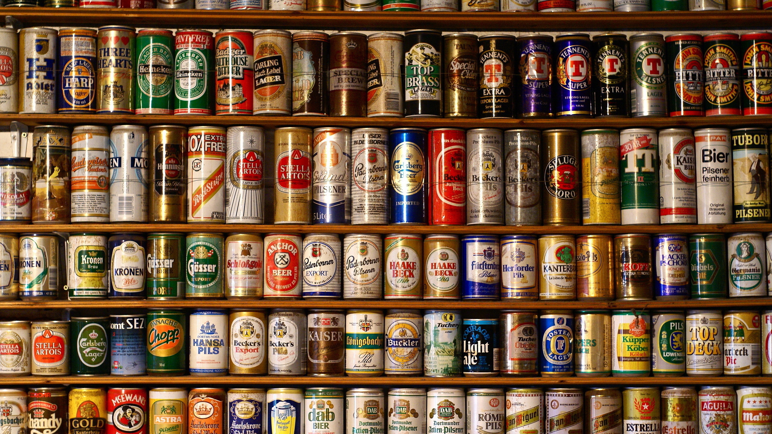 General 2560x1440 beer can pub