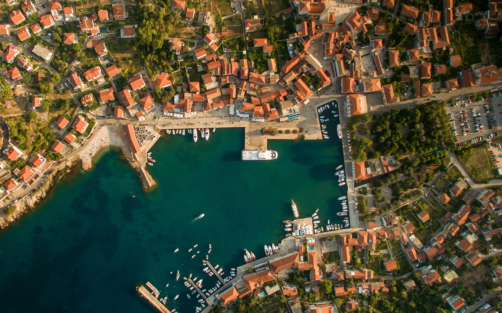 General 1920x1200 landscape city cityscape sea dock ship building aerial view boat idyllic Croatia Jelsa