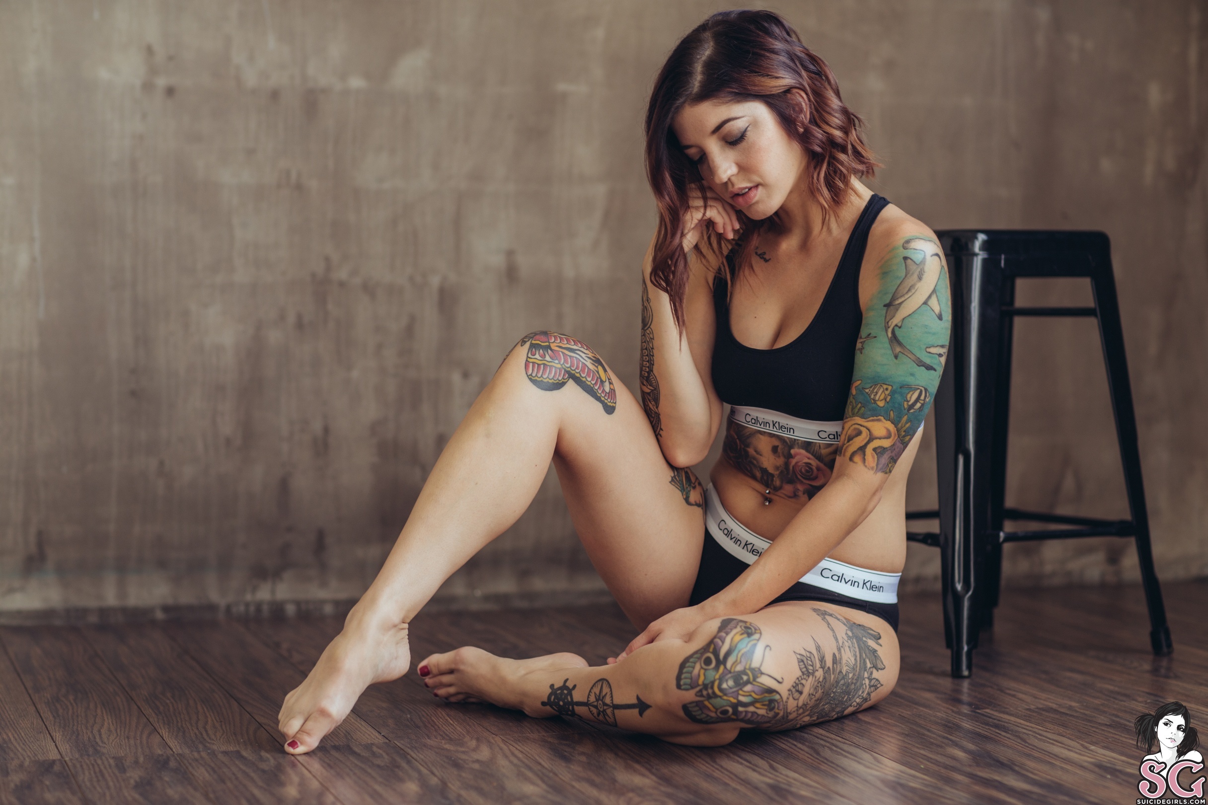 People 2432x1621 brunette Suicide Girls tattoo Vaire women