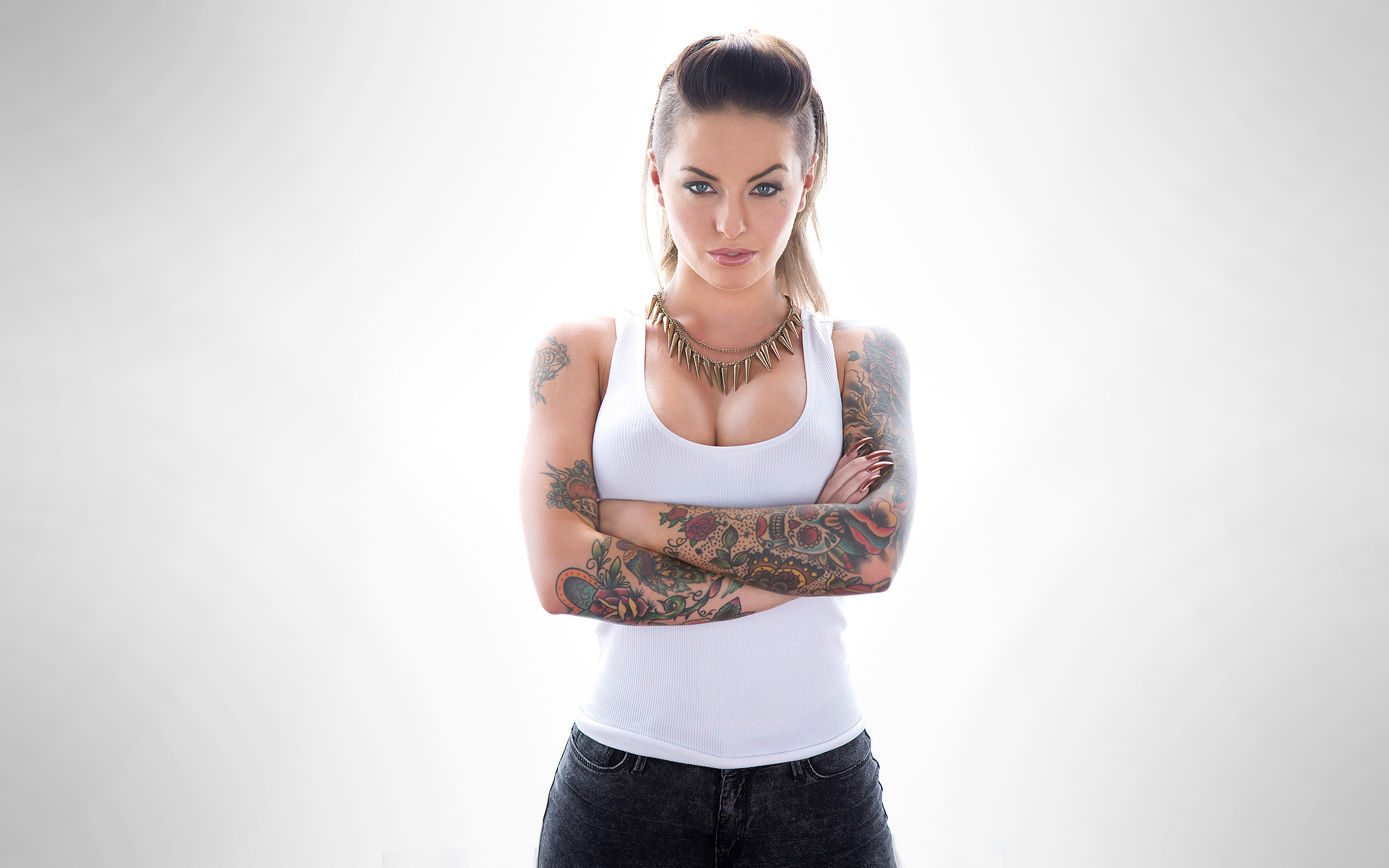 People 2560x1600 Christy Mack brunette tattoo pornstar simple background indoors women