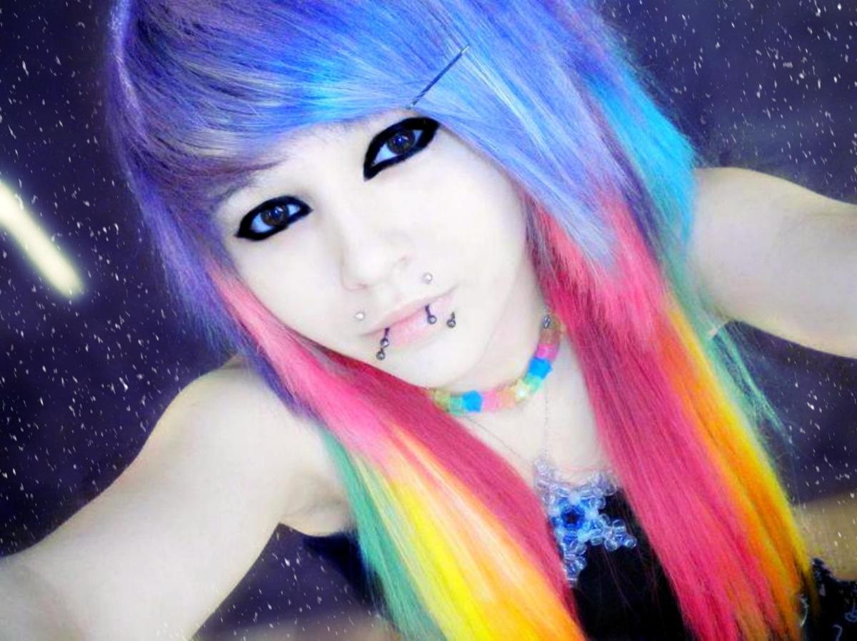 People 1200x898 emo women dyed hair makeup piercing face