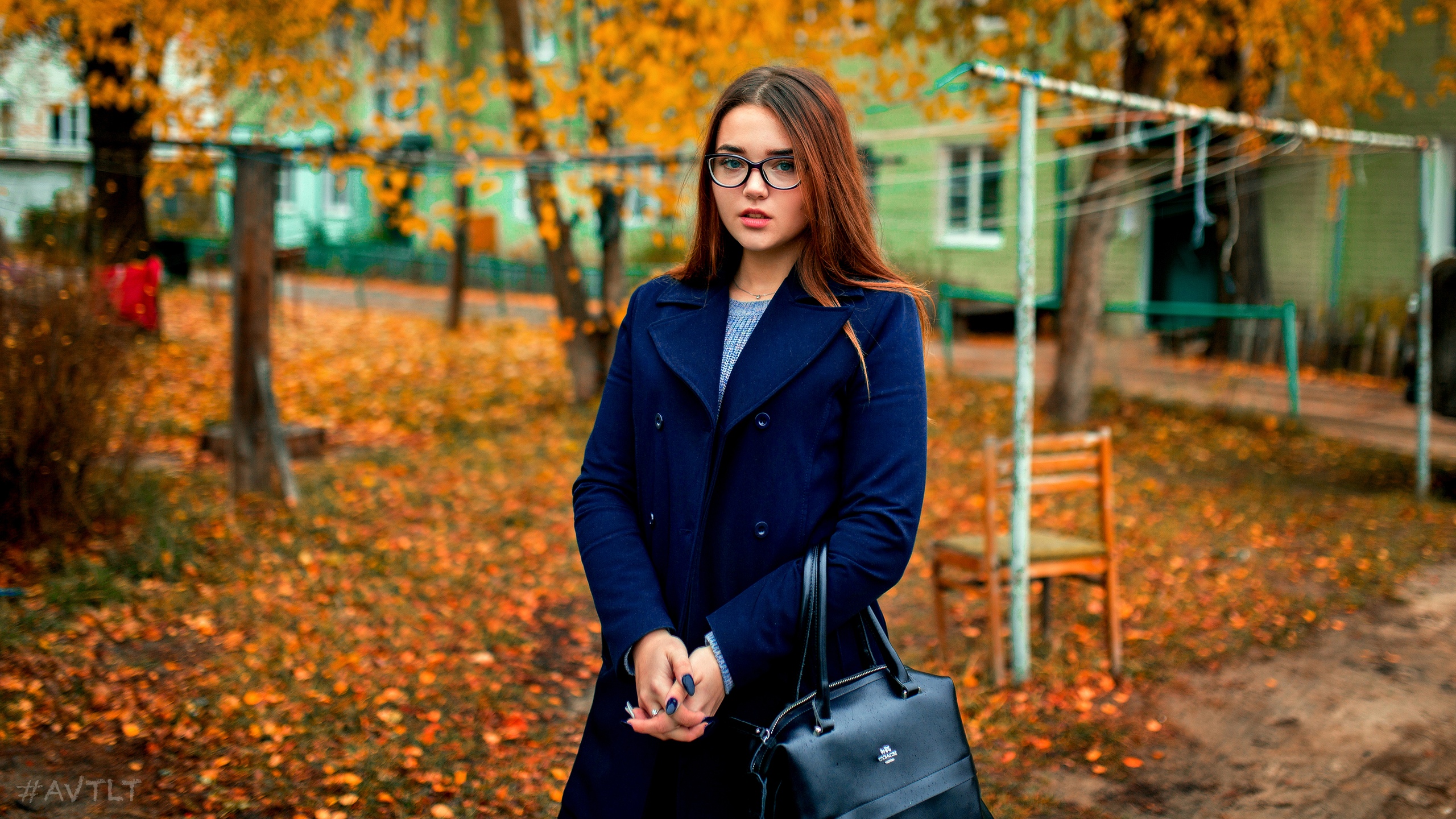 People 2560x1440 women model brunette photography outdoors looking at viewer women with glasses glasses handbags coats depth of field trees fall women outdoors Aleksandr Suhar blue coat Angelina Afaunova overcoats watermarked