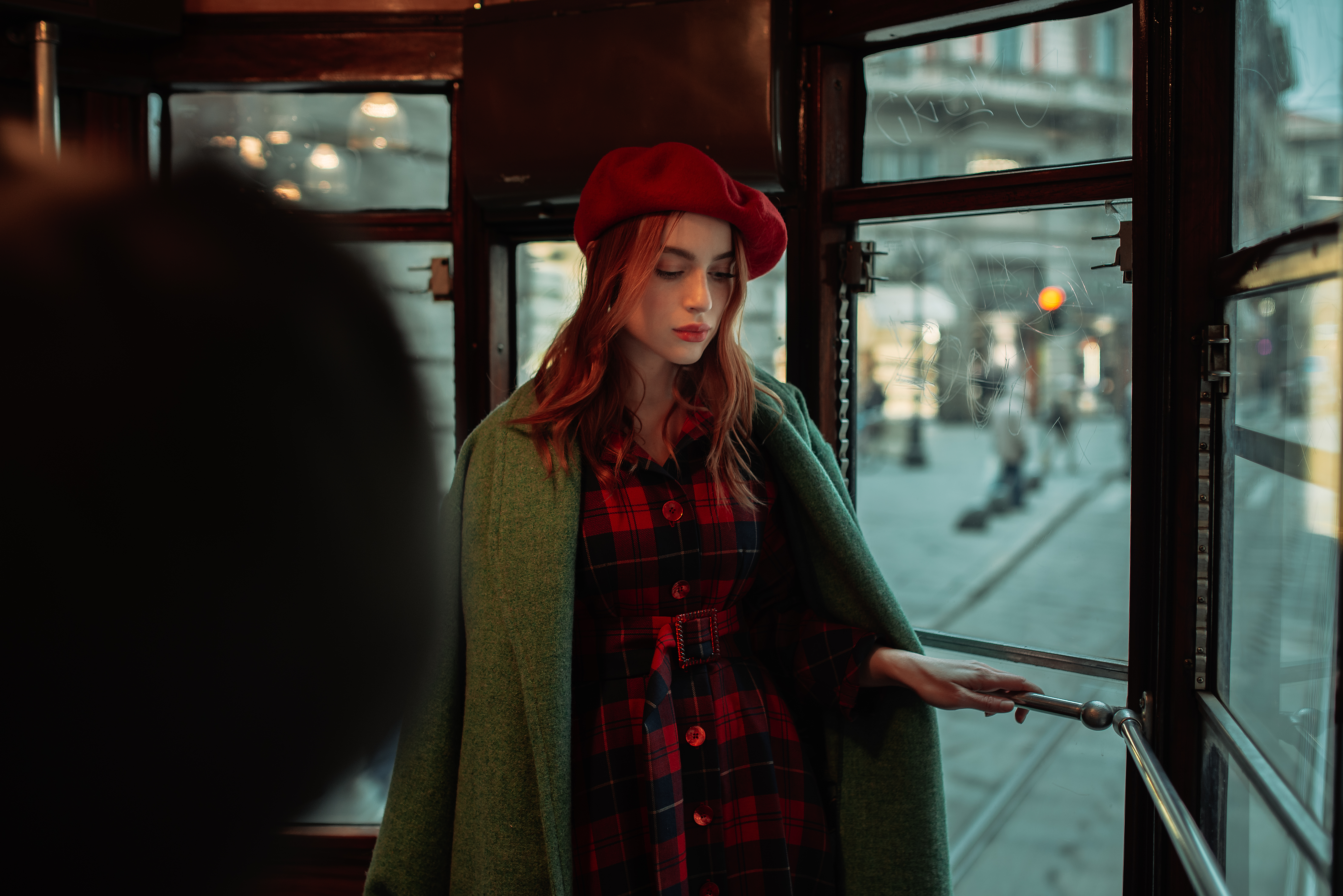 People 6312x4213 Nelb Rodrigues Milan tram portrait fashion fashion photography photography model Italy women hat women with hats looking away plaid dress red lipstick dyed hair redhead