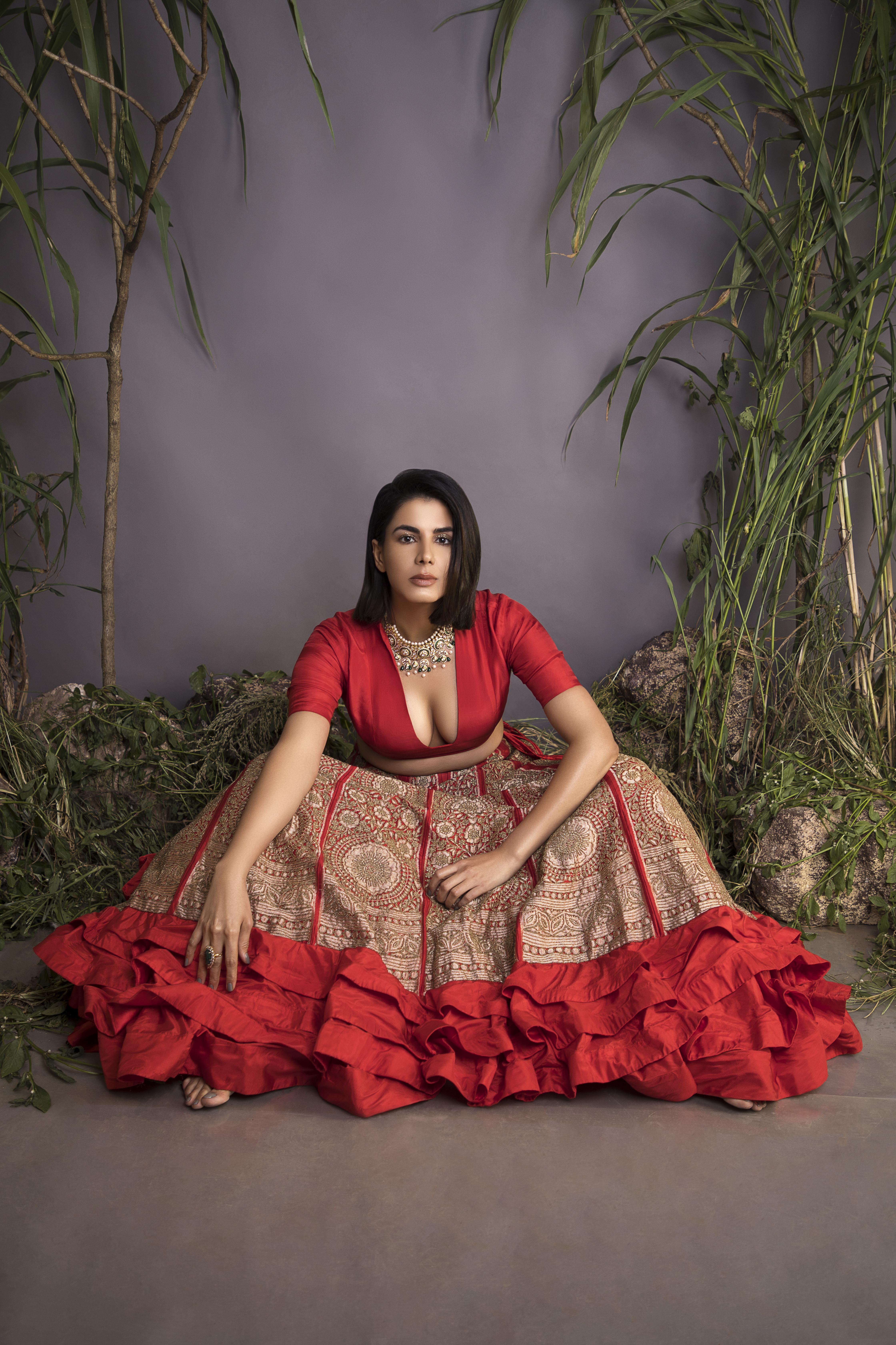 People 4480x6720 Bollywood actresses Kirti Kulhari indian  dress cleavage women actress brunette necklace red tops crop top skirt barefoot sitting plants gray background studio