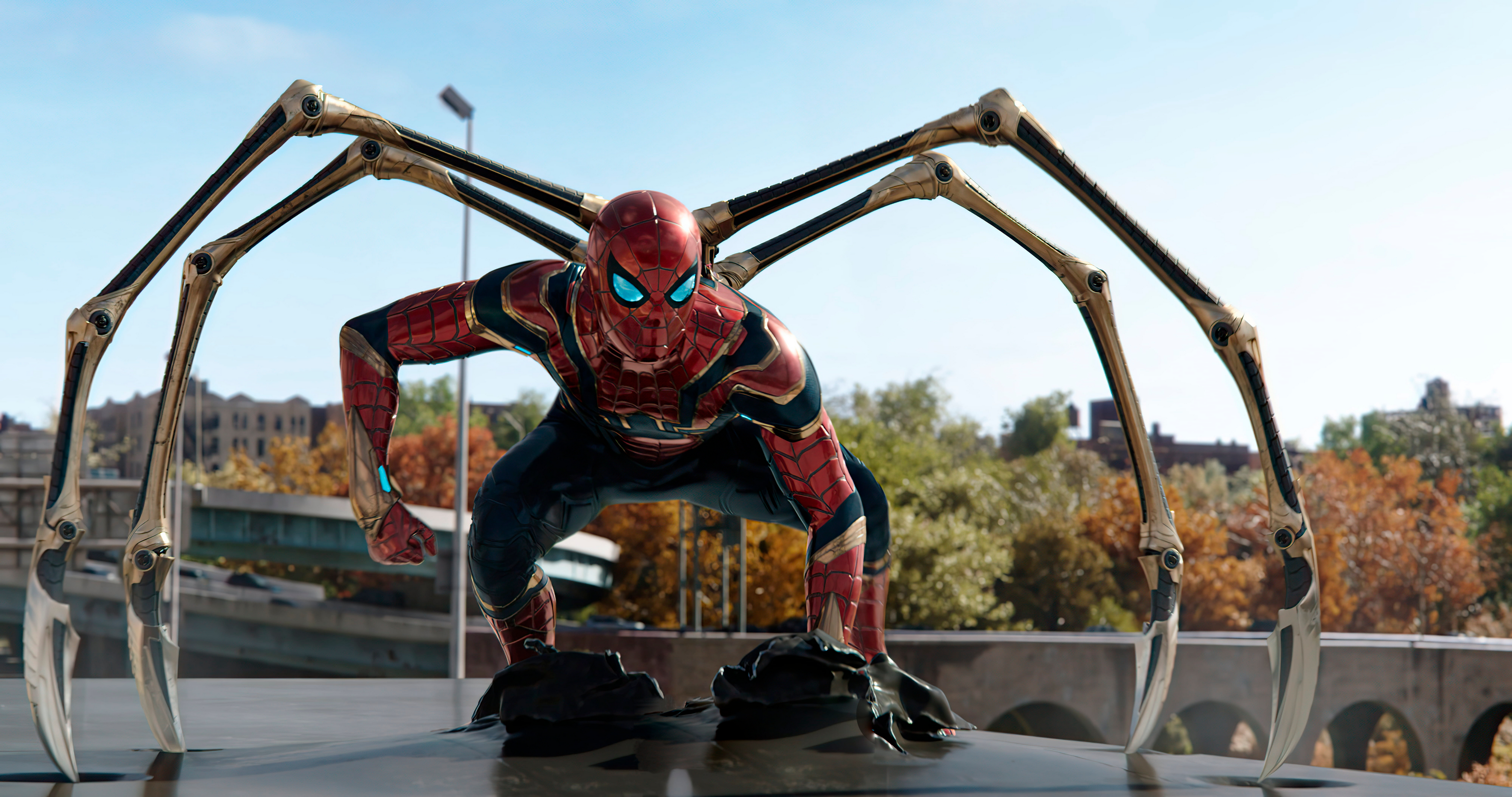 People 4000x2108 Spider-Man: No Way Home film stills Spider-Man Tom Holland Iron Spider Armor