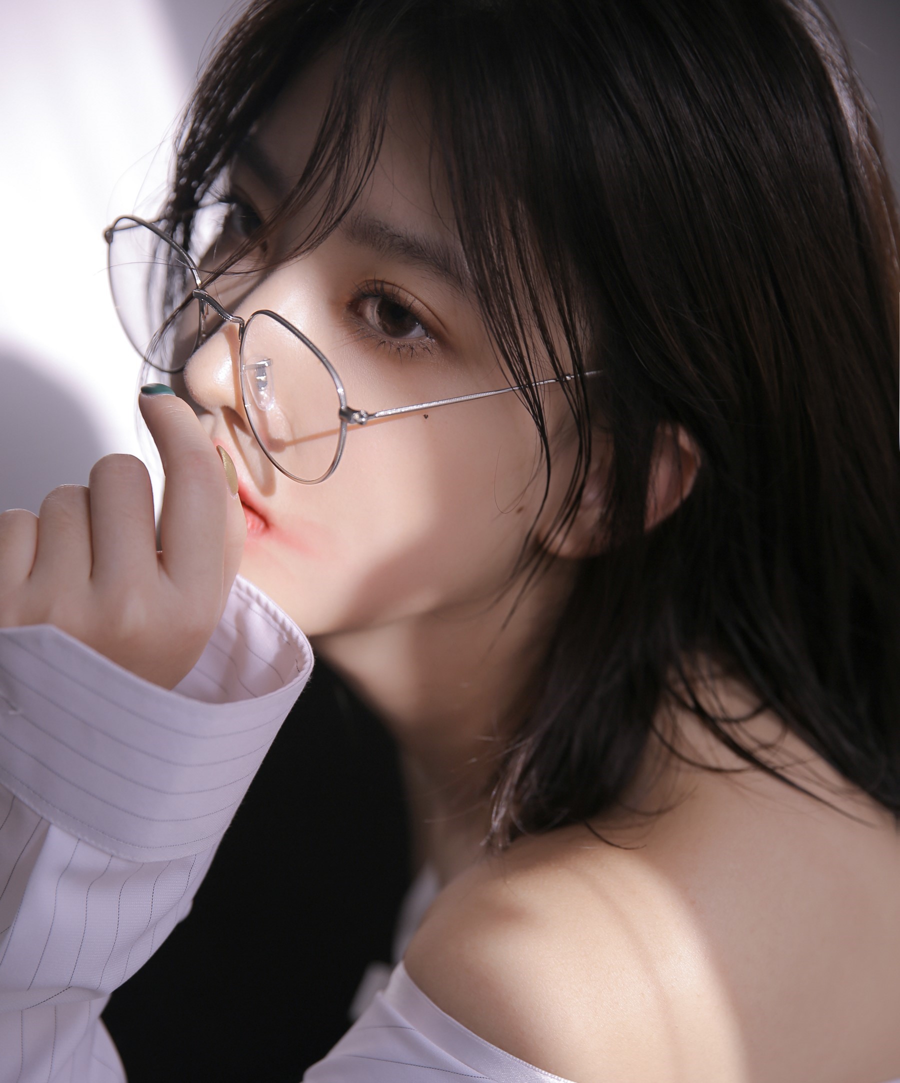 People 1800x2166 Chinese women Asian glasses women with glasses long hair