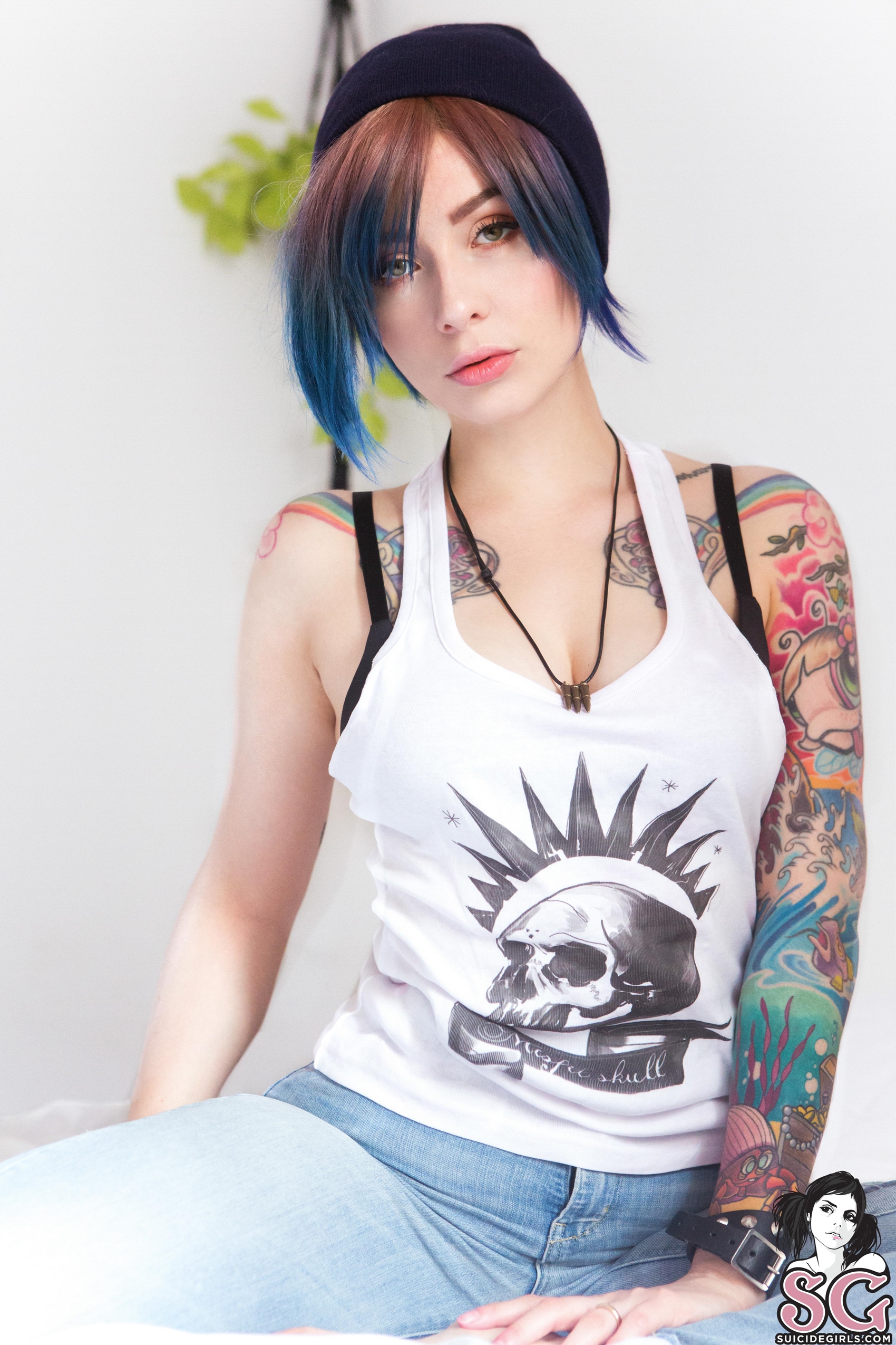 People 1700x2550 Marlene Suicide women inked girls tattoo model women indoors Suicide Girls dyed hair white tops necklace bare shoulders short hair portrait display Life Is Strange