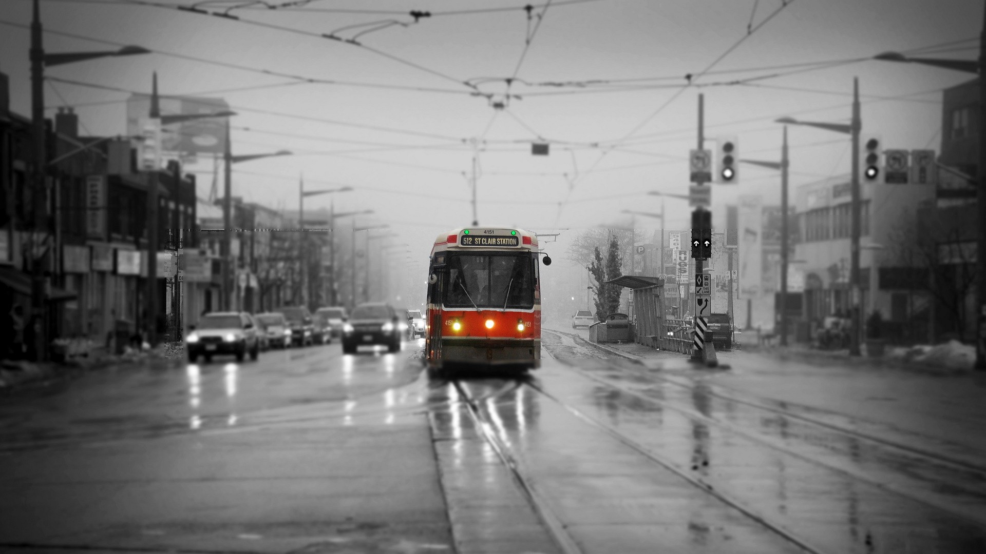 General 1920x1080 cityscape tram selective coloring rain Toronto traffic Canada