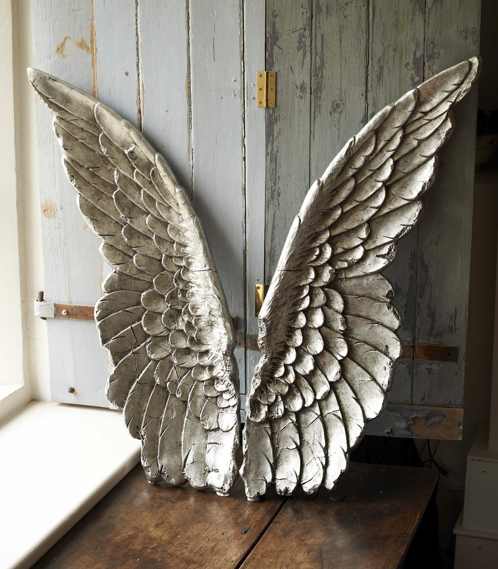 General 1654x1890 wings window sill indoors wood