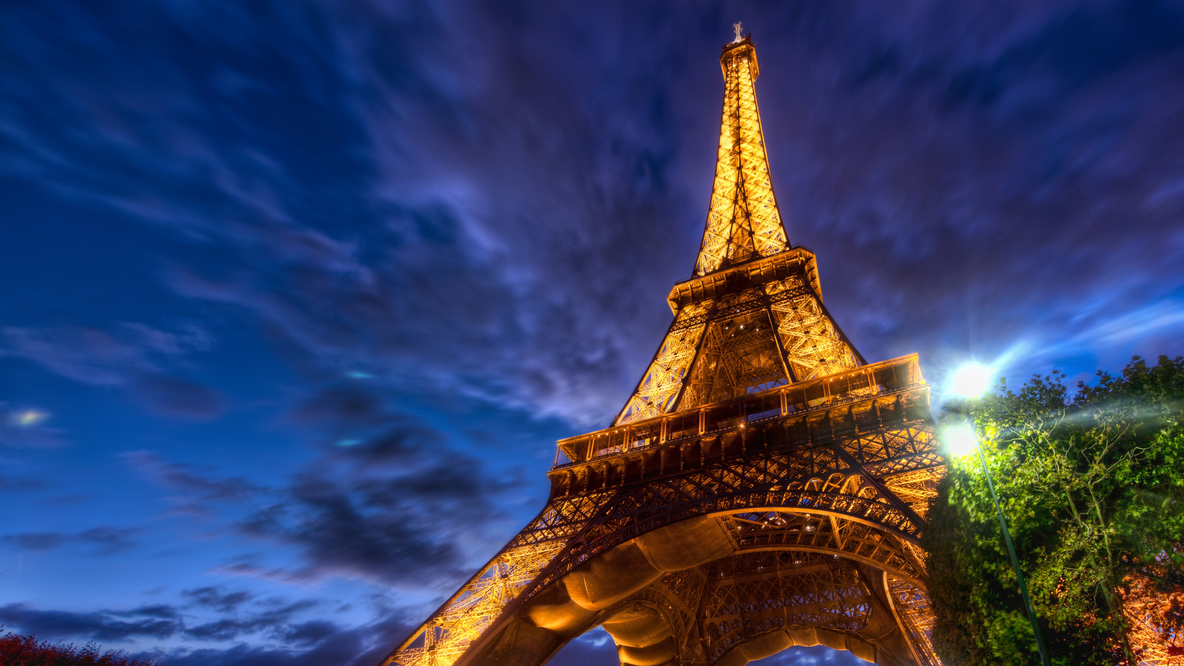 General 3840x2160 Trey Ratcliff photography cityscape France Paris Eiffel Tower night lights building sky clouds landmark Europe low-angle