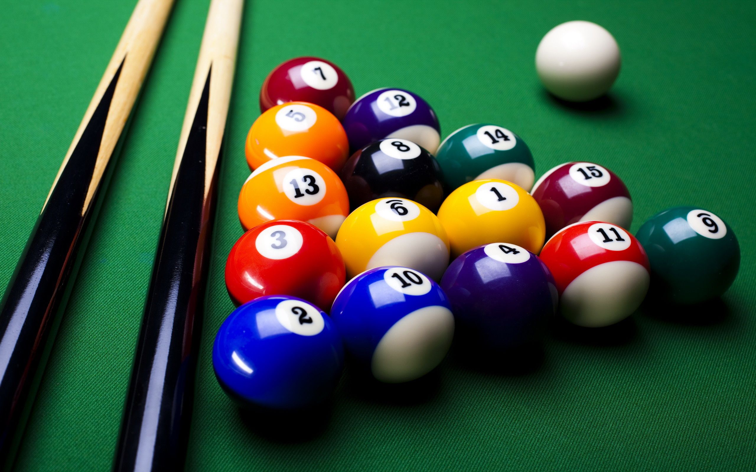 General 2560x1600 ball billiards billiard balls pool table queue sport depth of field closeup