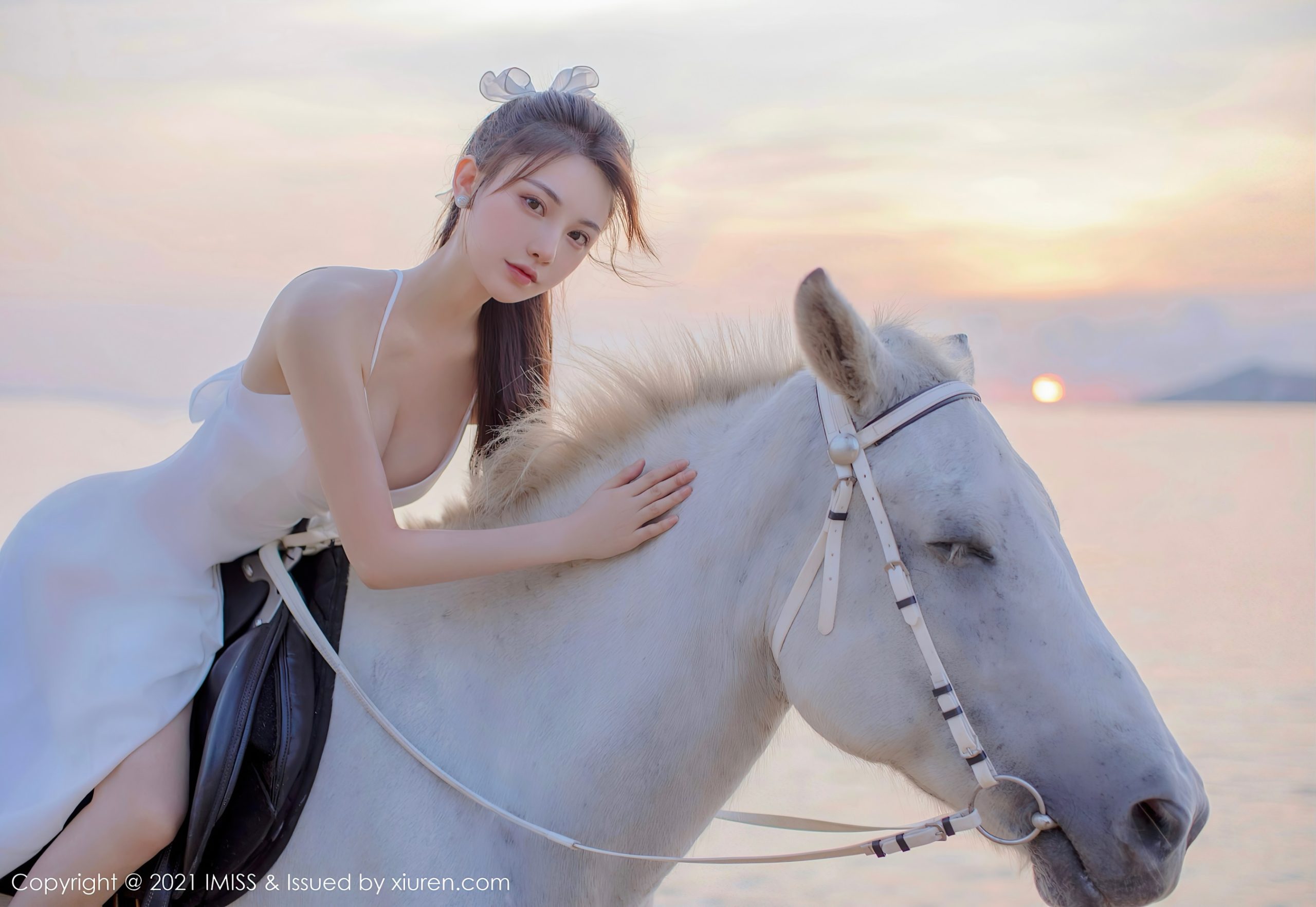 People 2560x1765 Xiuren white dress horse riding Asian women