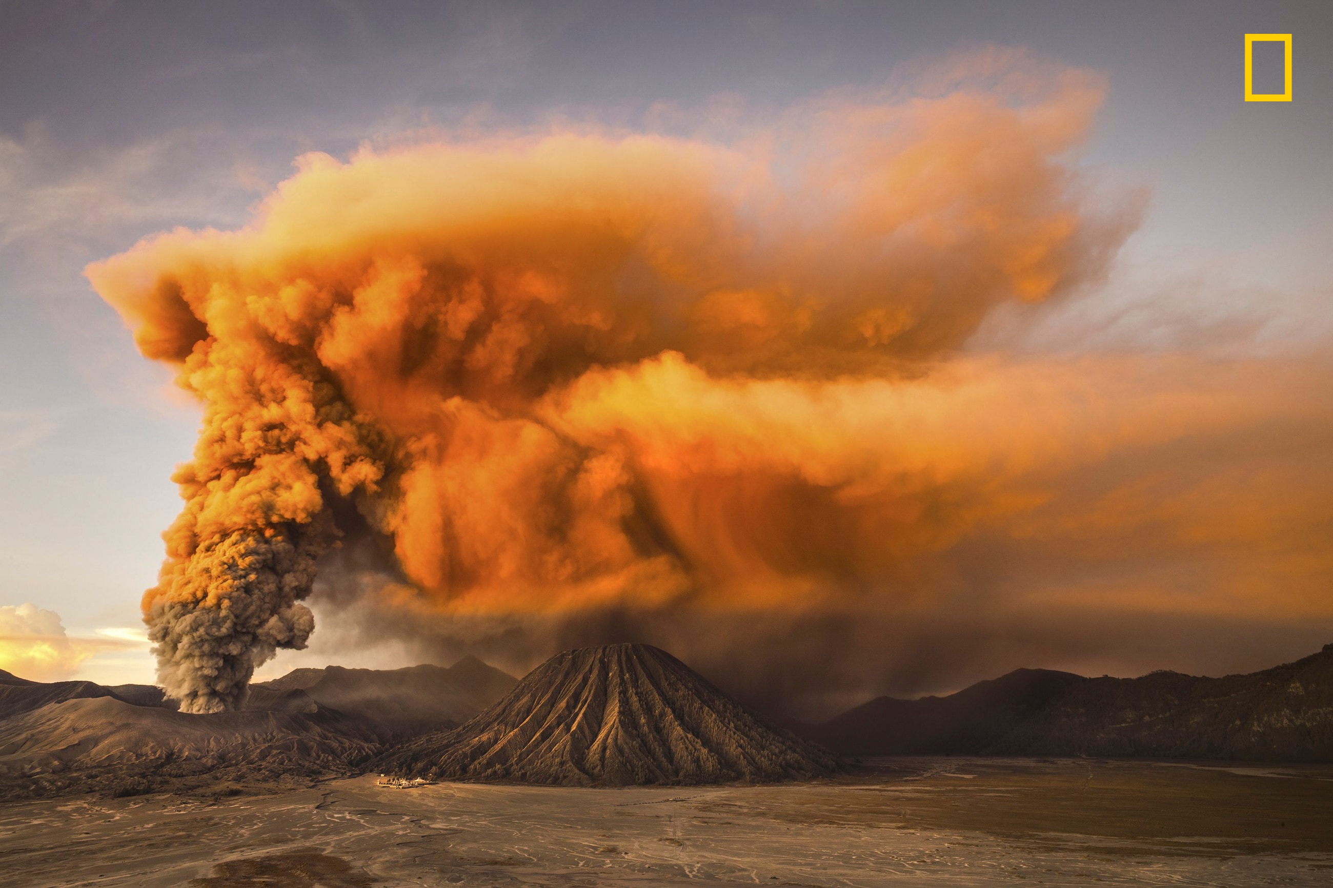 General 2600x1733 National Geographic logo nature landscape volcano eruption smoke Java (island) Indonesia Mount Bromo