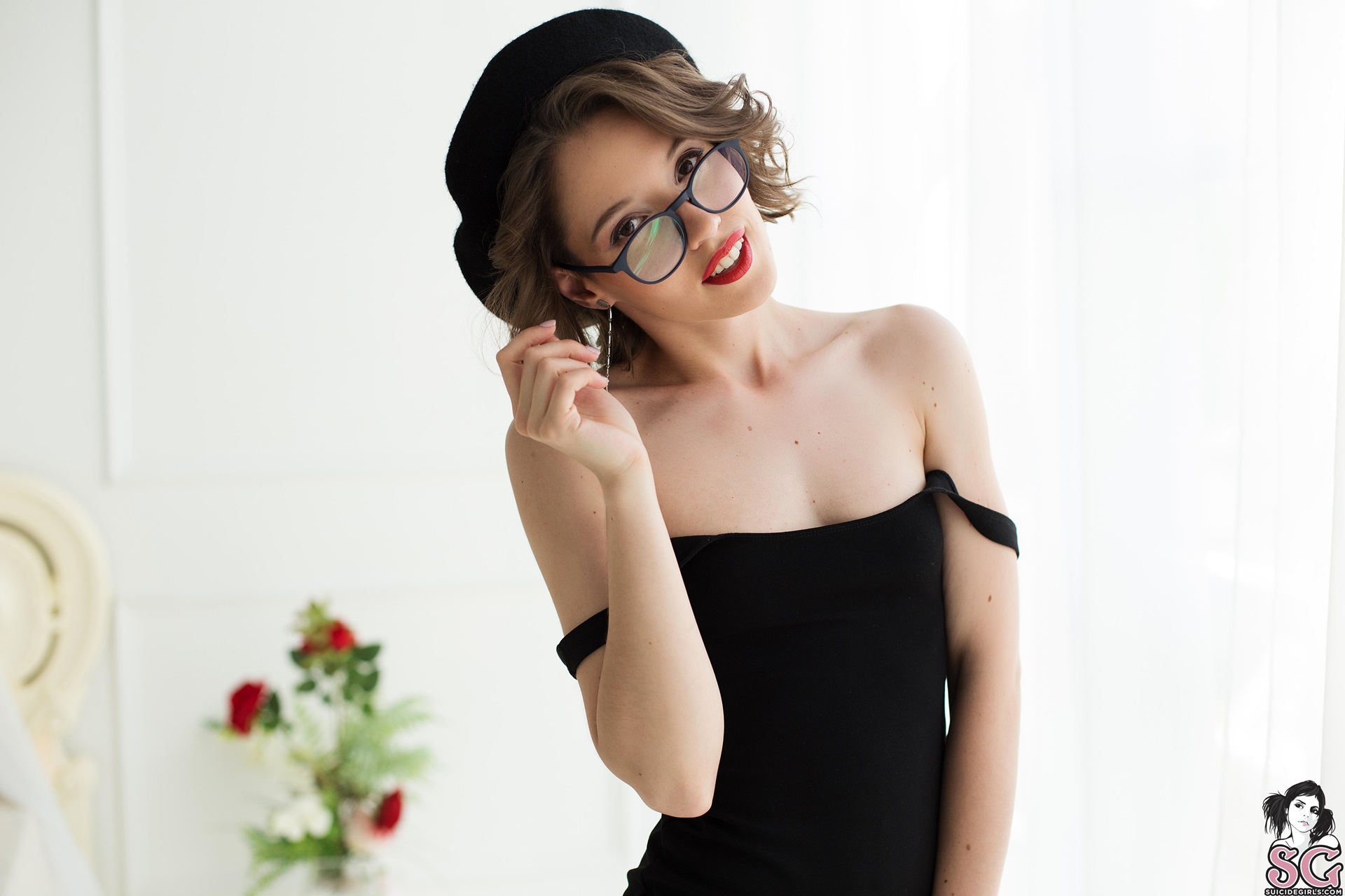 People 1920x1280 Hannacentauri Suicide Suicide Girls brunette women indoors model dress women with glasses red lipstick bonnet bare shoulders portrait looking at viewer women