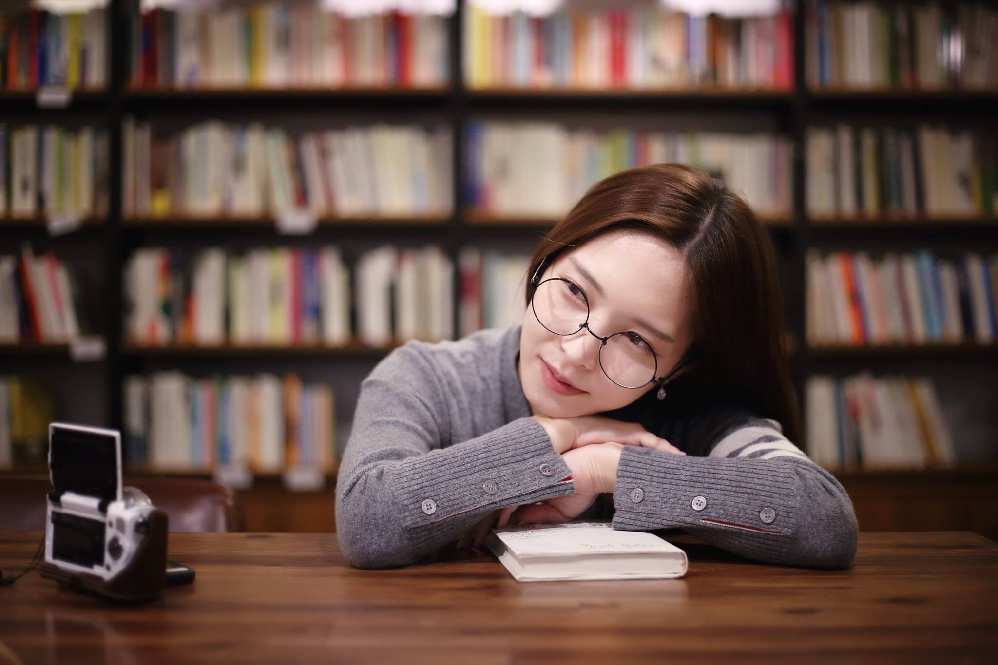 People 2048x1365 Asian model women women indoors library women with glasses